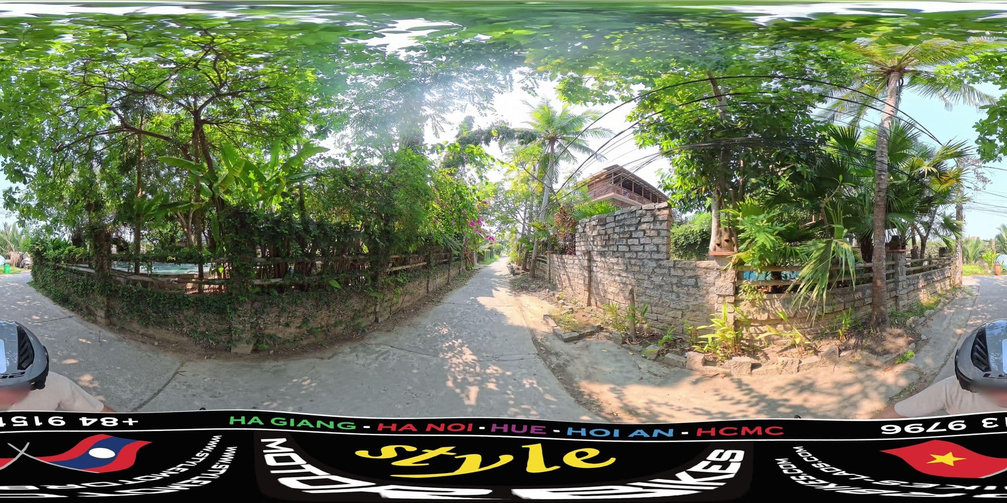 Street view near Rock Villa, Tra Que Vegetable Village — © DaniW42 (CC BY-SA · Mapillary)