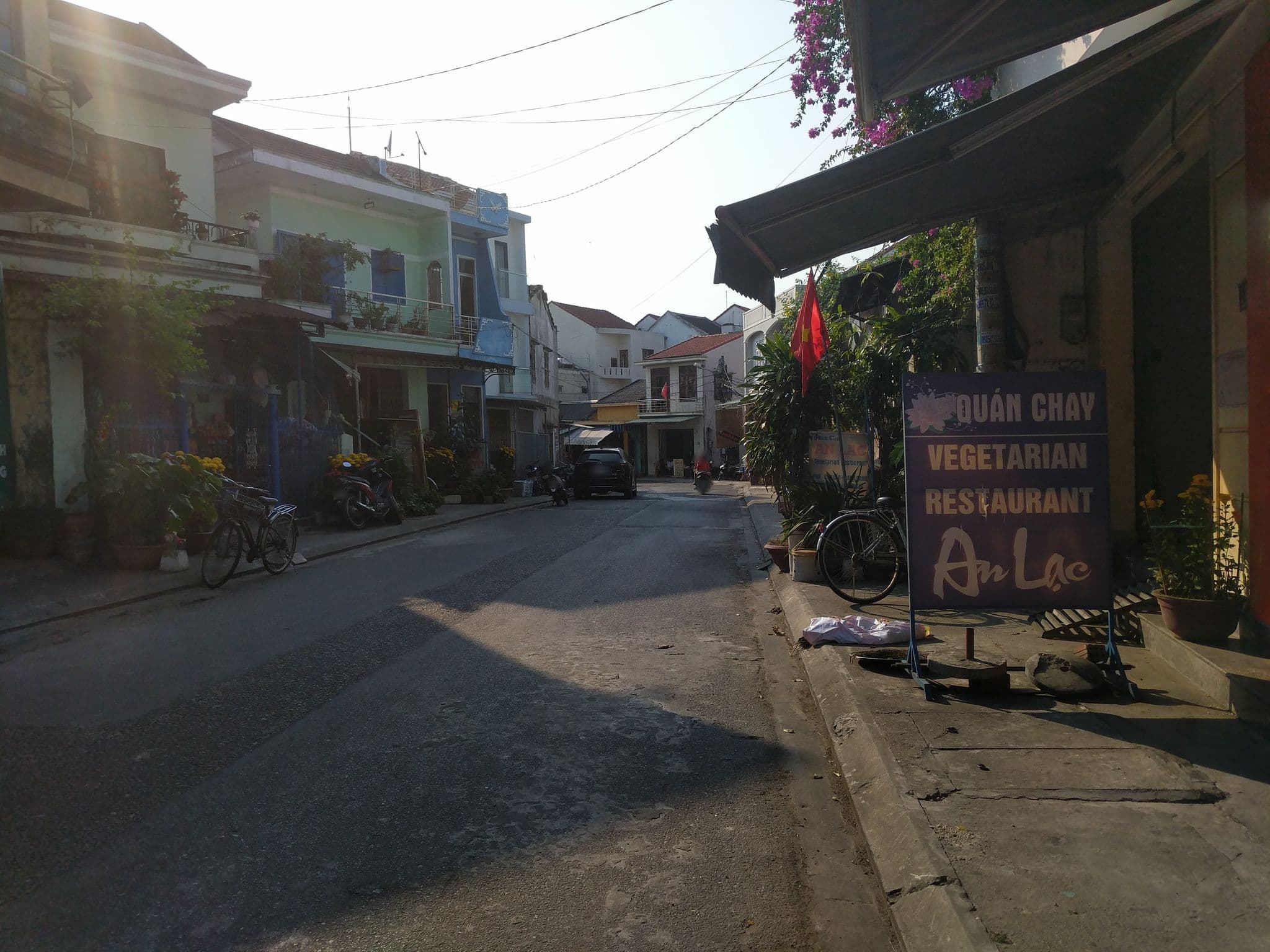 Street view near May's House Hội An, Hoi An — © davidbdean (CC BY-SA · Mapillary)