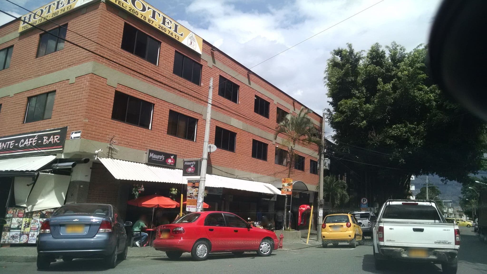 Street view near Hotel Picasso, Medellín