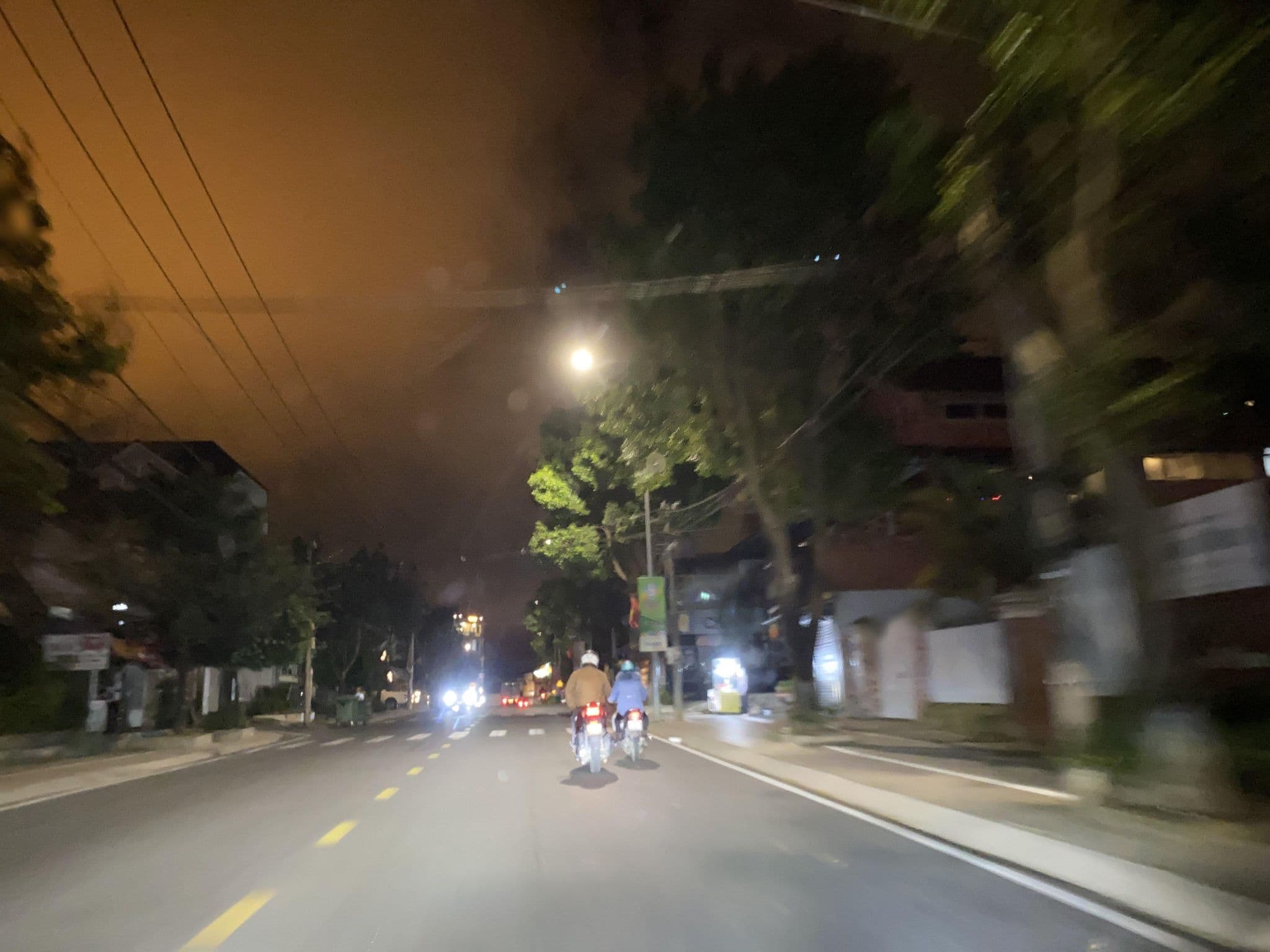 Street view near Hoa Trà Villa, Ðà Lạt — © DriveWithHoang (CC BY-SA · Mapillary)