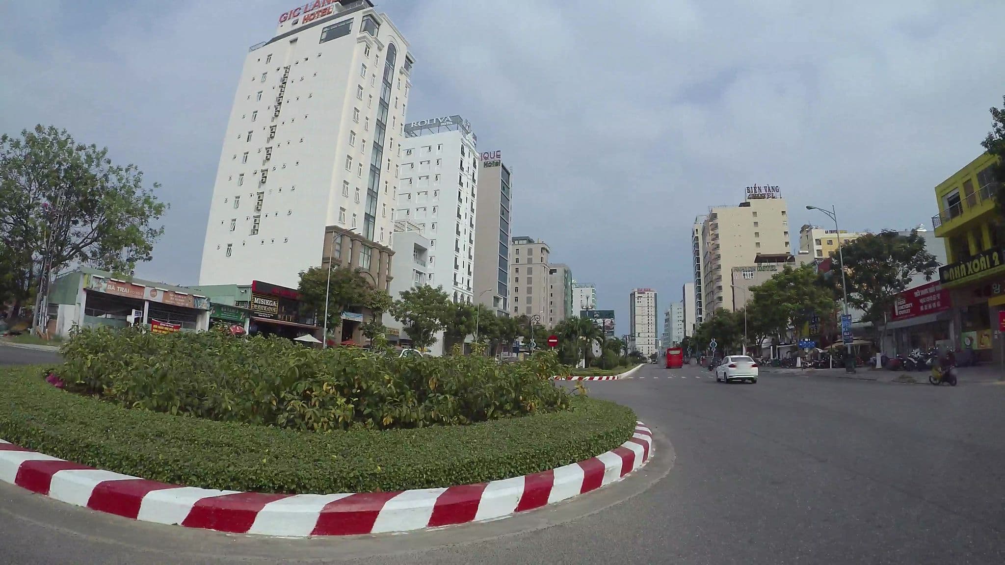 Street view near White House Hotel, An Hải — © kaartcam (CC BY-SA · Mapillary)