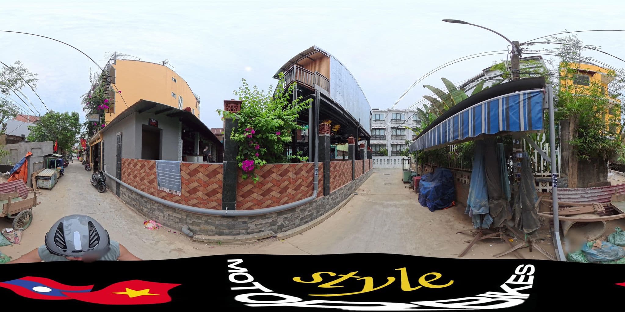 Street view near Sweet Memories Villa, Hoi An — © DaniW42 (CC BY-SA · Mapillary)