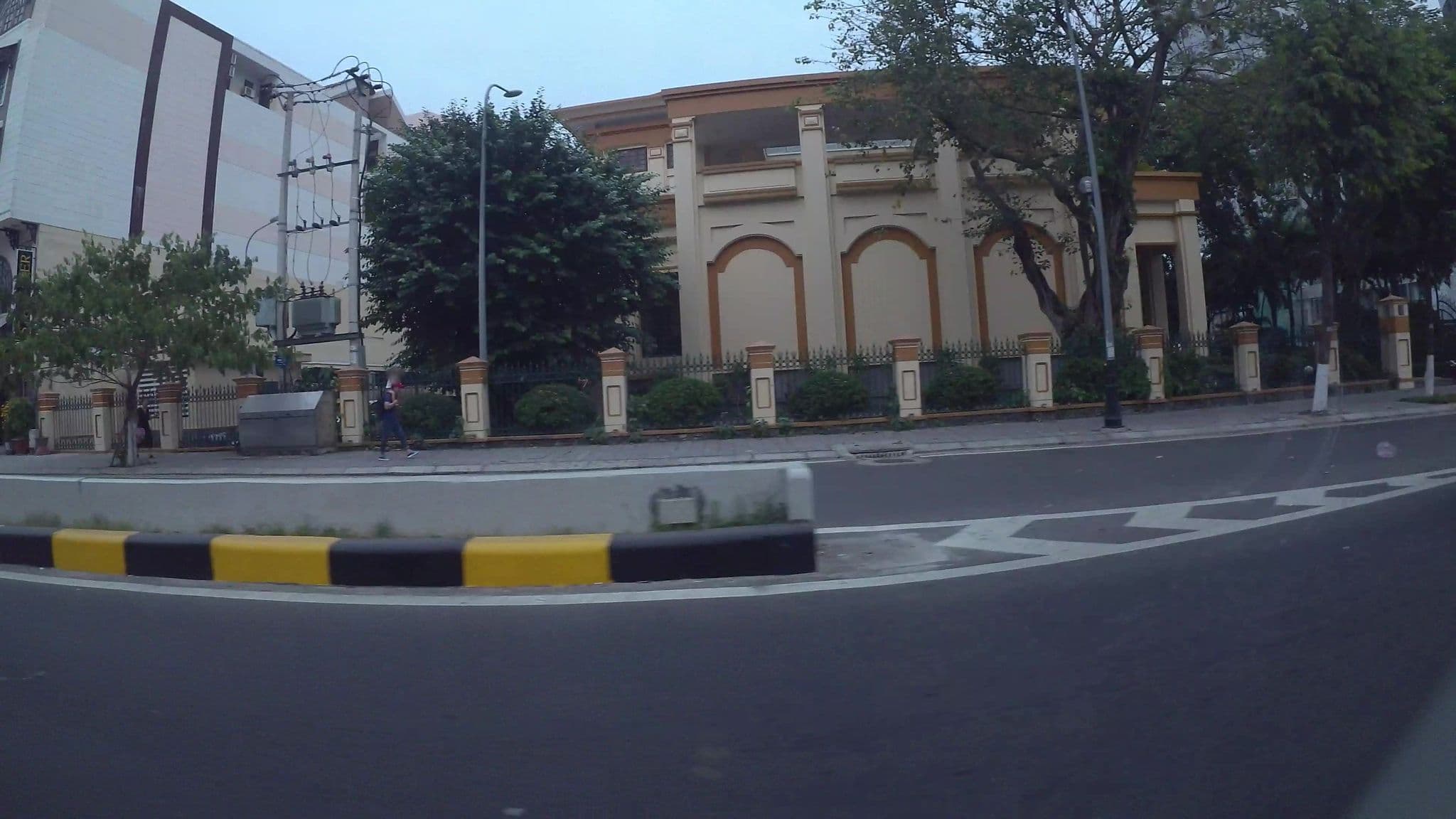 Street view near RedDoorz near Cau Song Han 2, Da Nang — © kaartcam (CC BY-SA · Mapillary)