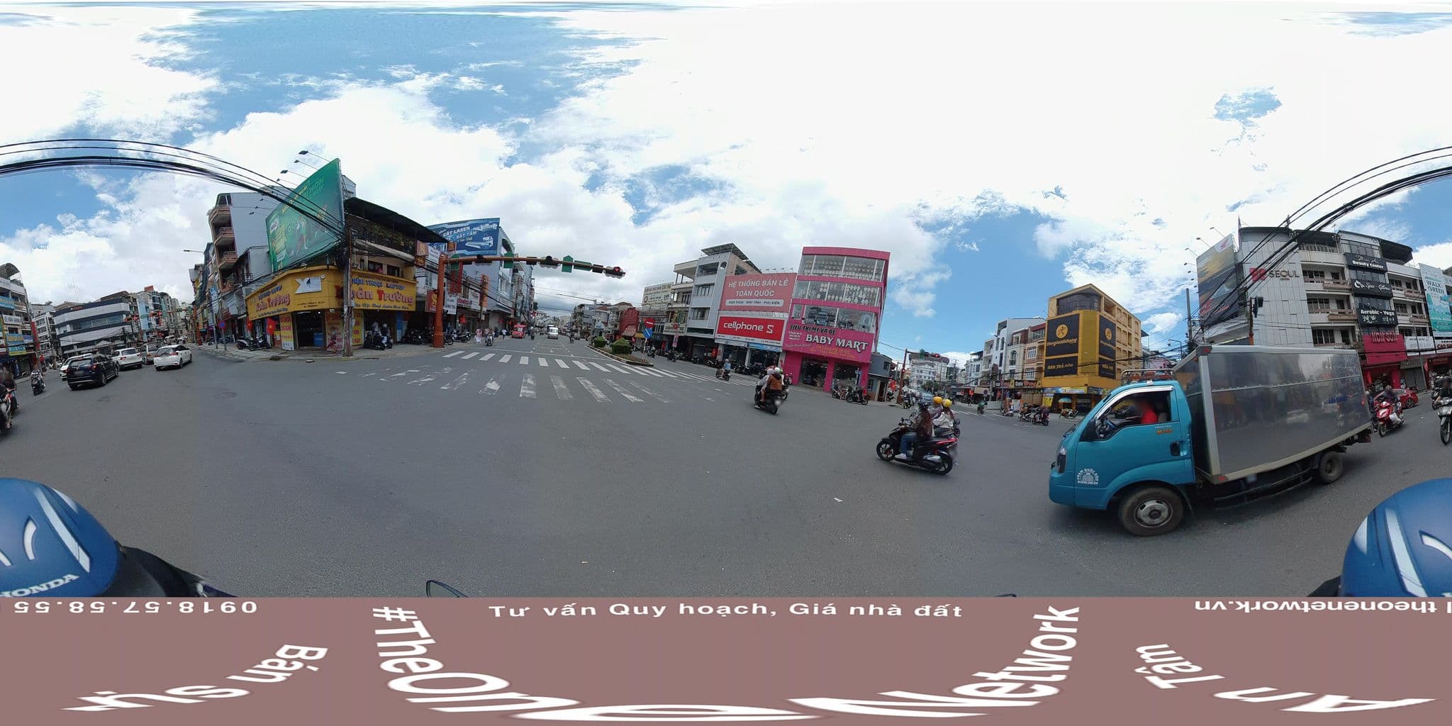 Street view near Thien Kim 2 Guesthouse, Ðà Lạt — © theonenetwork (CC BY-SA · Mapillary)