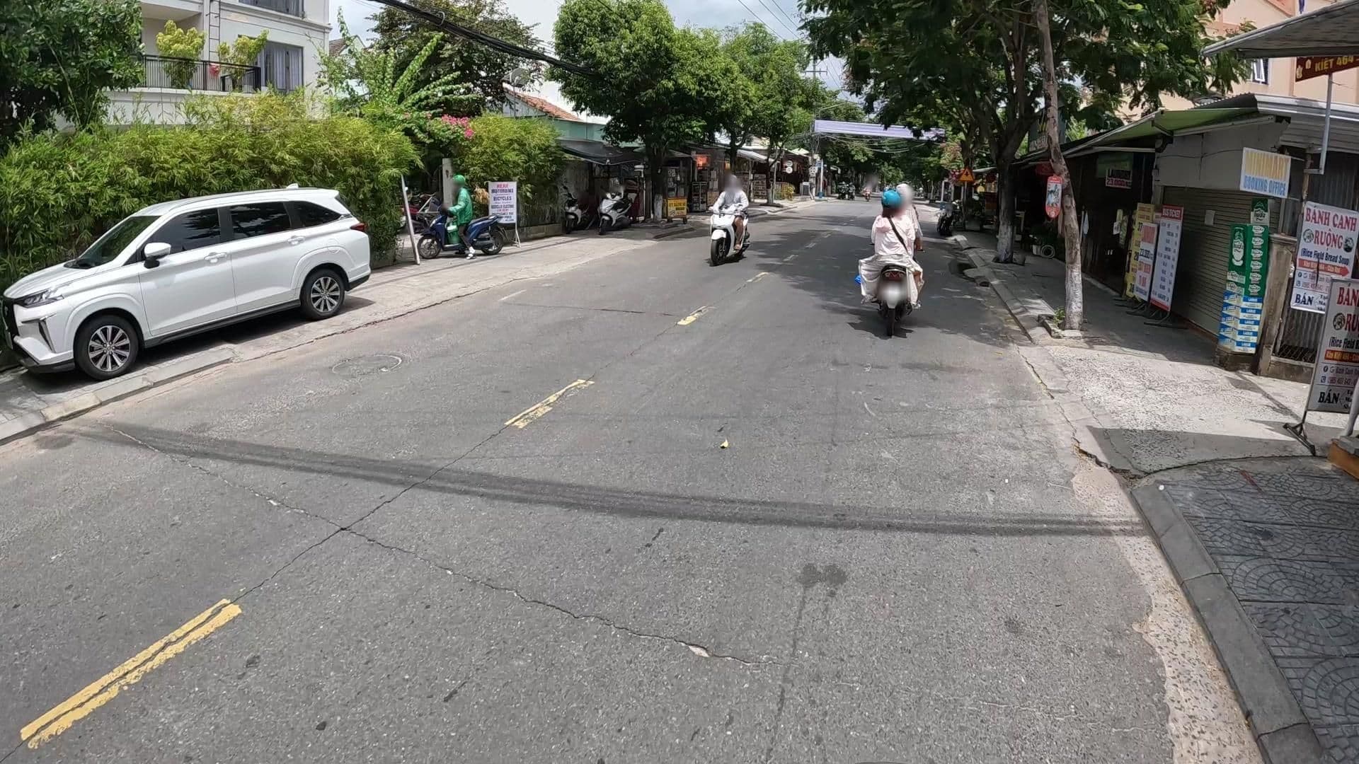 Street view near Bed Station Hostel, Hoi An — © lucomsky (CC BY-SA · Mapillary)