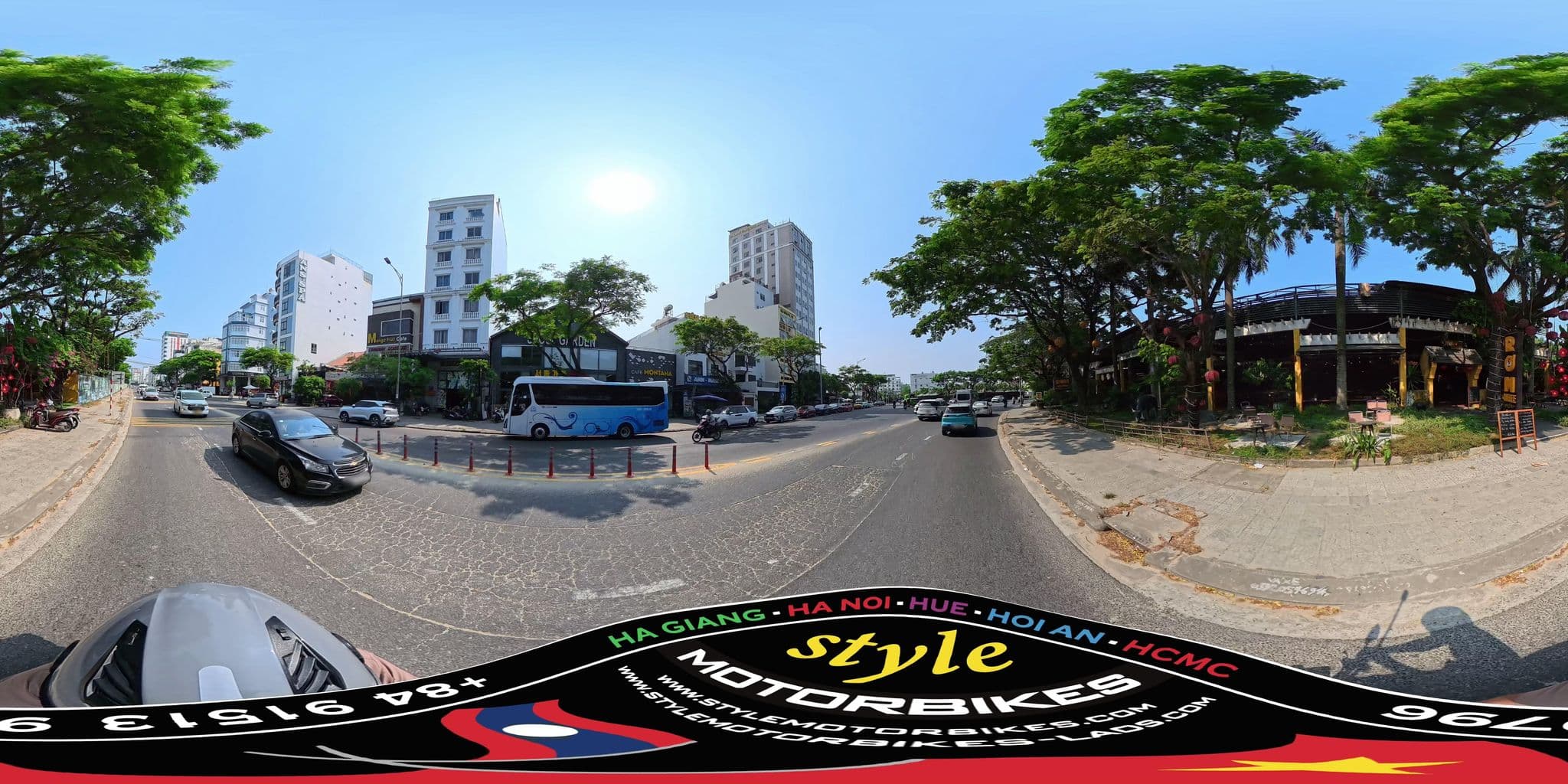 Street view near thai  duong hotel, Sơn Trà — © DaniW42 (CC BY-SA · Mapillary)