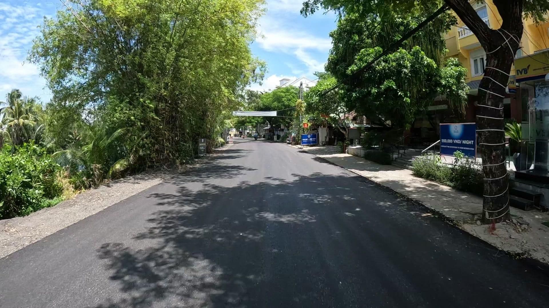 Street view near Phuoc An River Hotel, Tra Que Vegetable Village — © lucomsky (CC BY-SA · Mapillary)