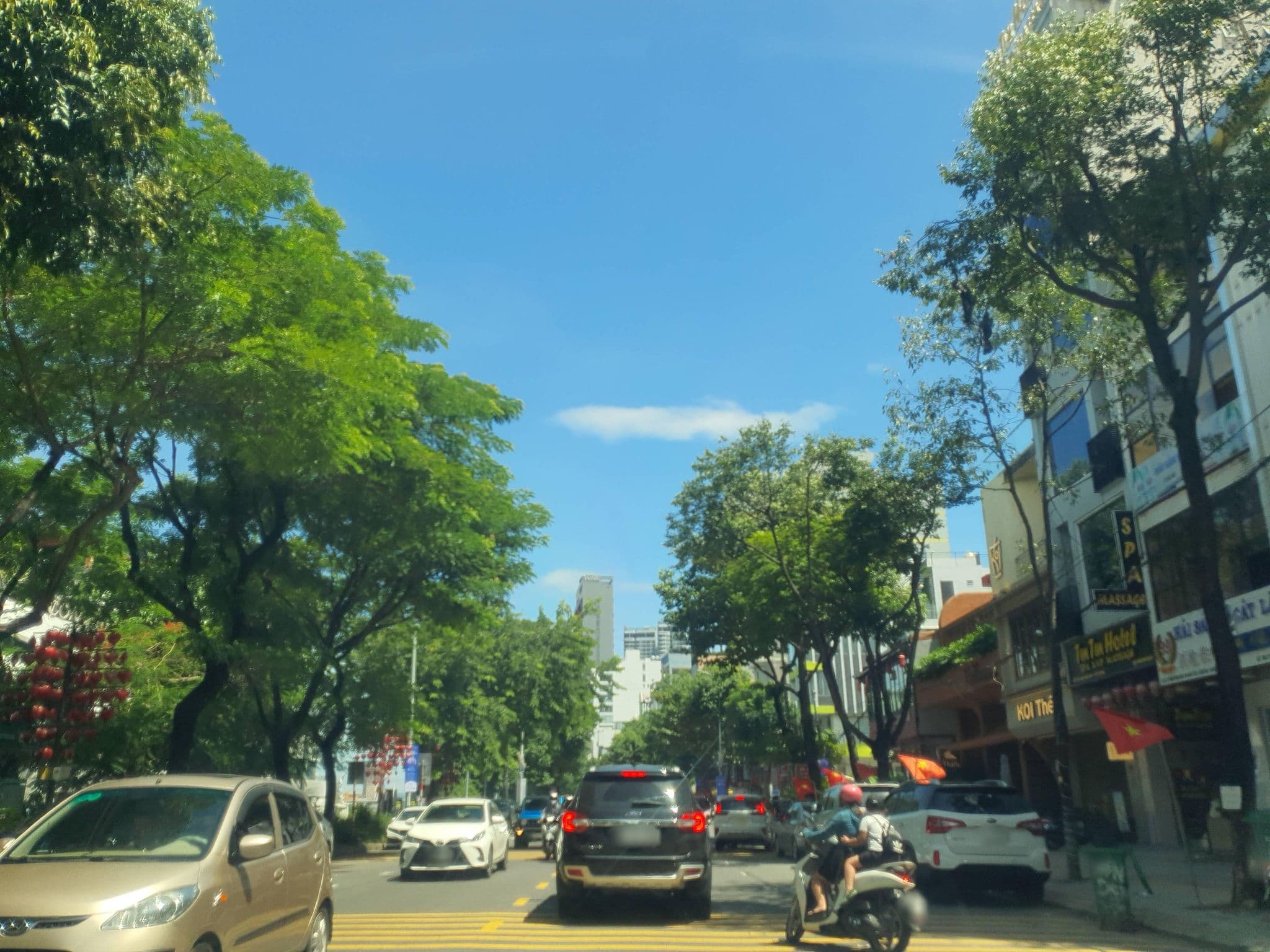 Street view near Đà Nẵng Homestay, Sơn Trà — © congduy (CC BY-SA · Mapillary)
