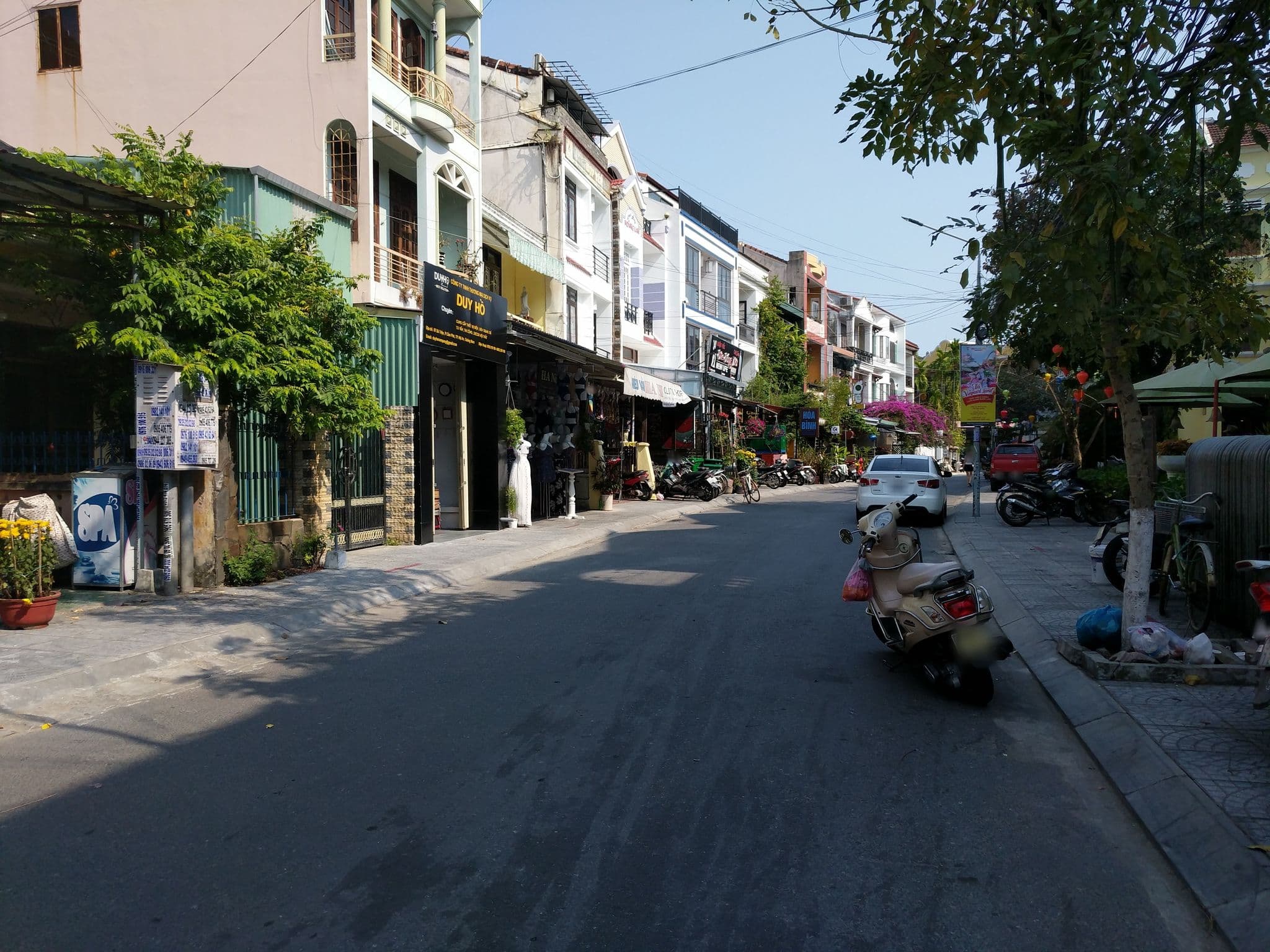 Street view near Nguyen Phuong hotel, Hoi An — © davidbdean (CC BY-SA · Mapillary)