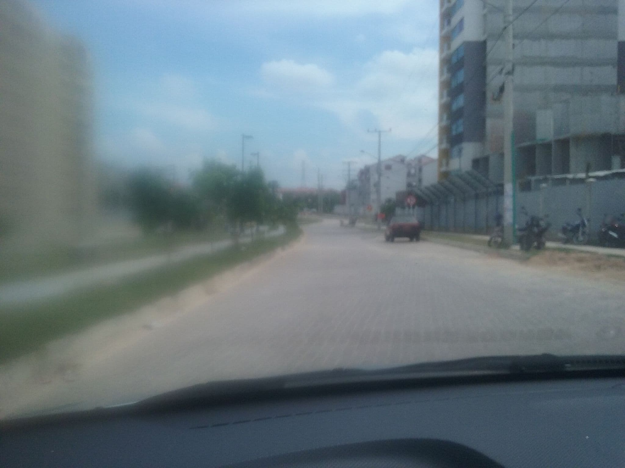 Street view near Altos del Parque, Barranquilla — © juancabo (CC BY-SA · Mapillary)