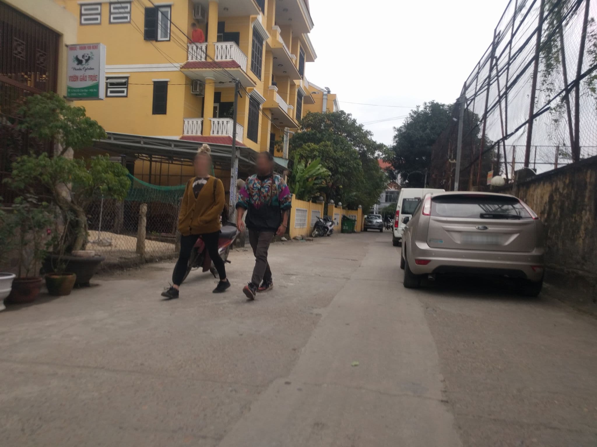 Street view near Hoi An Hai Au Boutique Hotel, Hoi An — © emackres (CC BY-SA · Mapillary)