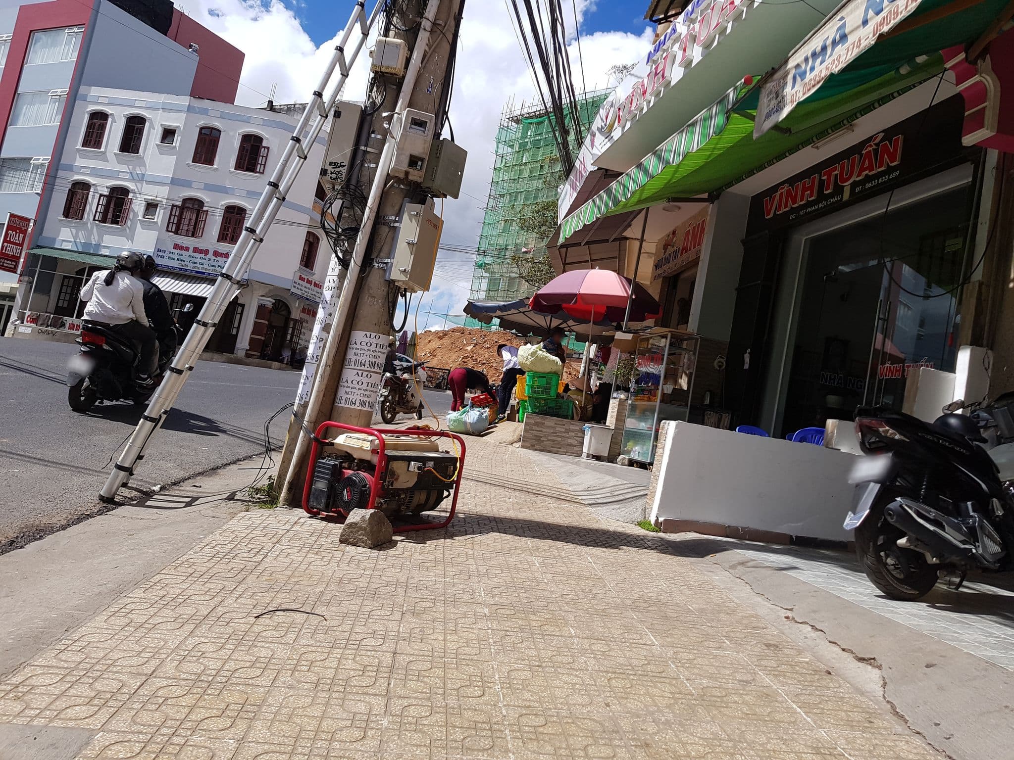Street view near Ngoc Mai, Ðà Lạt — © nielsthemapper (CC BY-SA · Mapillary)