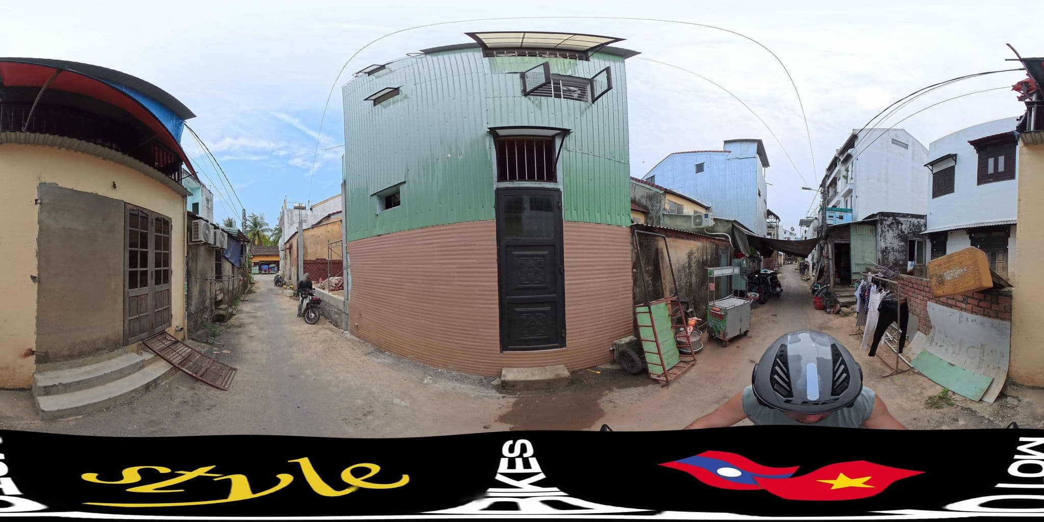 Street view near La An Central Boutique Hotel, Hoi An — © DaniW42 (CC BY-SA · Mapillary)
