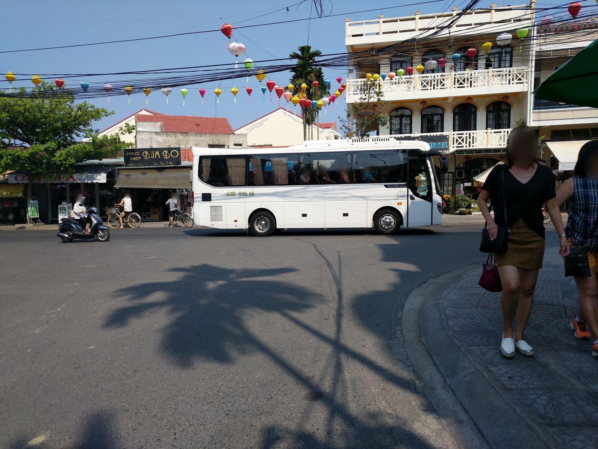 Street view near Vĩnh Hưng 2 Hotel, Hoi An — © davidbdean (CC BY-SA · Mapillary)