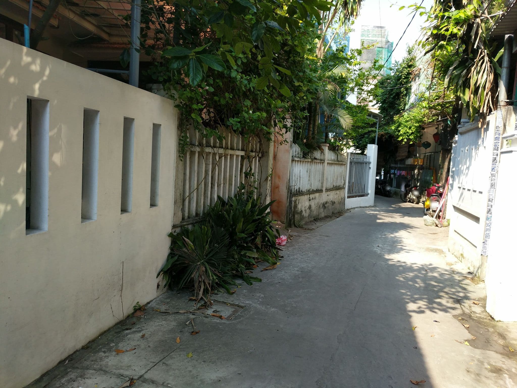 Street view near Hanging Garden Hoi Han, Hoi An — © davidbdean (CC BY-SA · Mapillary)