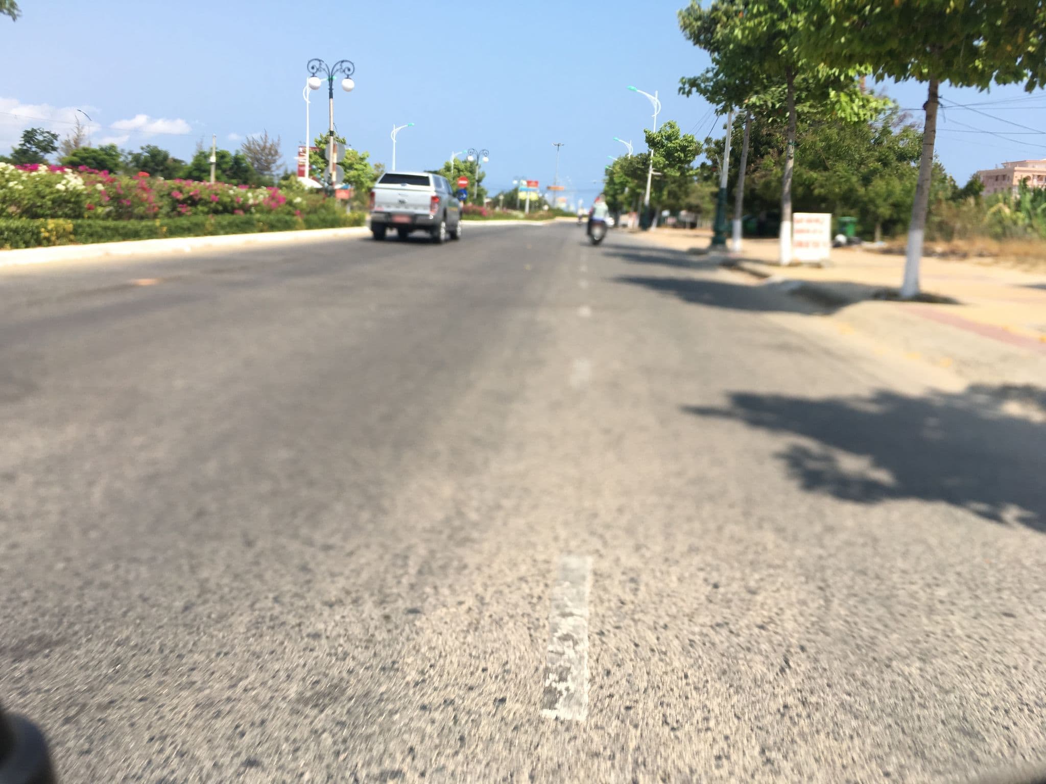 Street view near Cong Luyn, Phan Rang-Tháp Chàm — © theboman01 (CC BY-SA · Mapillary)