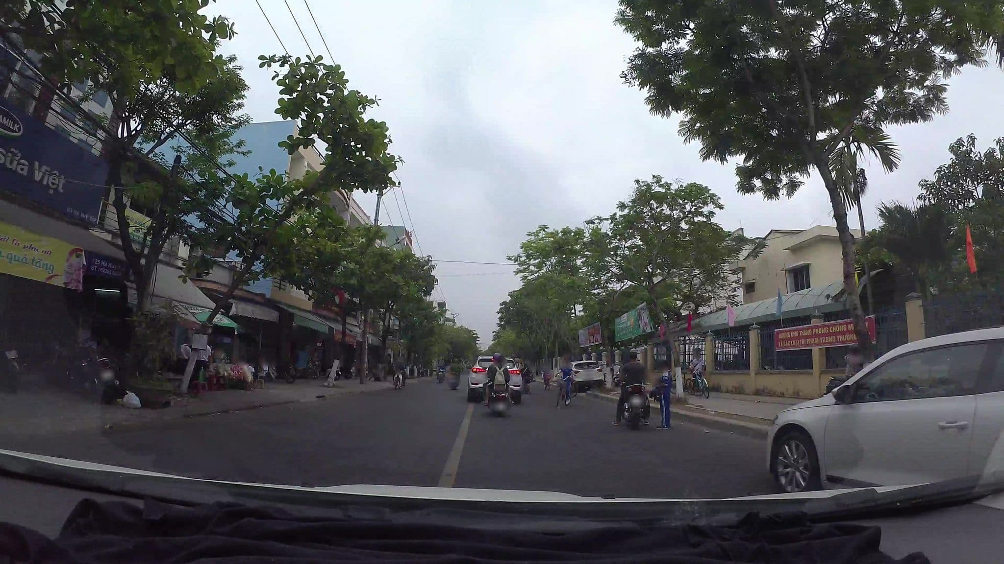 Street view near Nguyên Phát Hotel, Thanh Khê — © kaartcam (CC BY-SA · Mapillary)