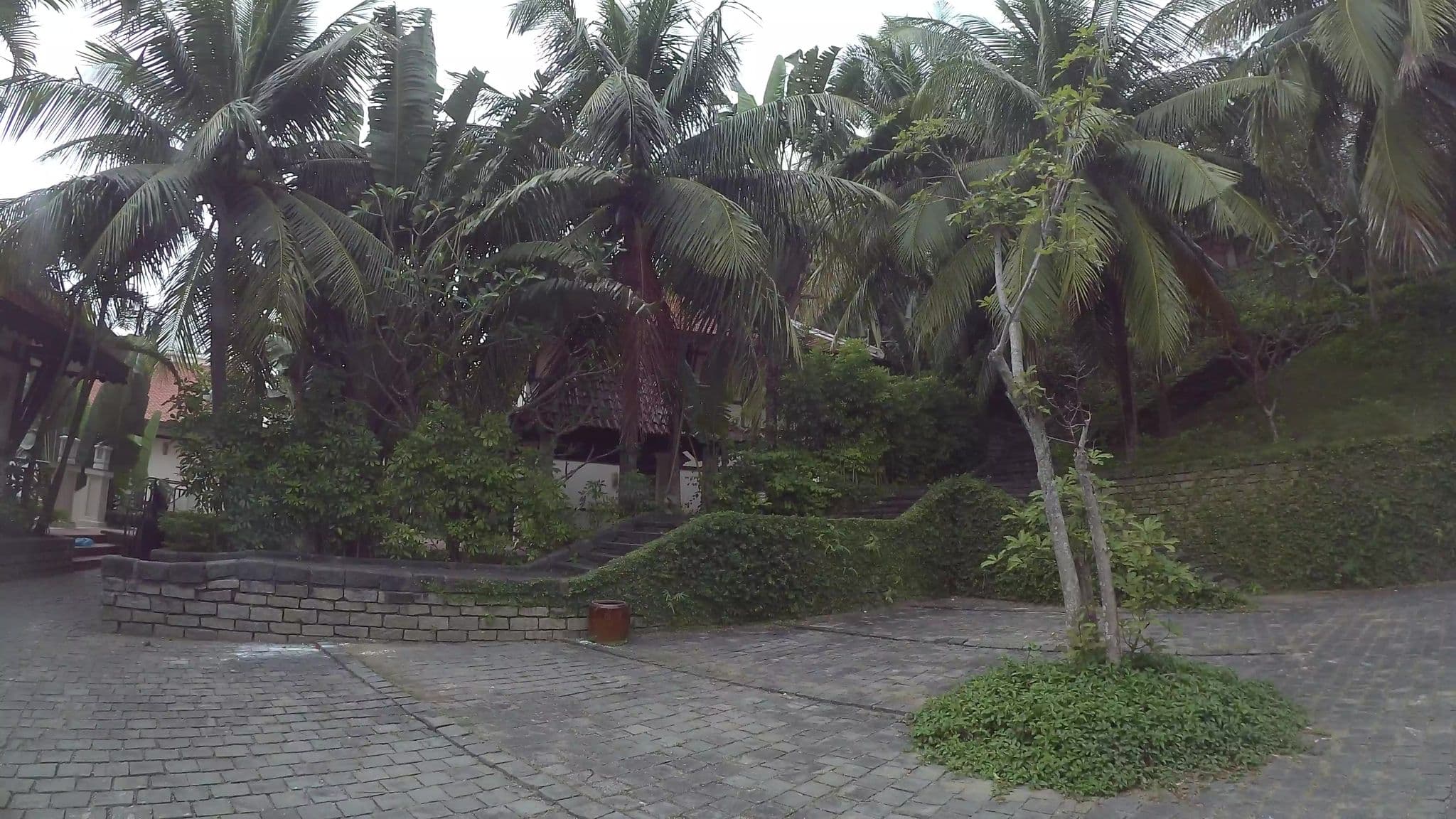 Street view near Swiss-Belhotel Son Tra Resort And Villas, An Hải — © kaartcam (CC BY-SA · Mapillary)