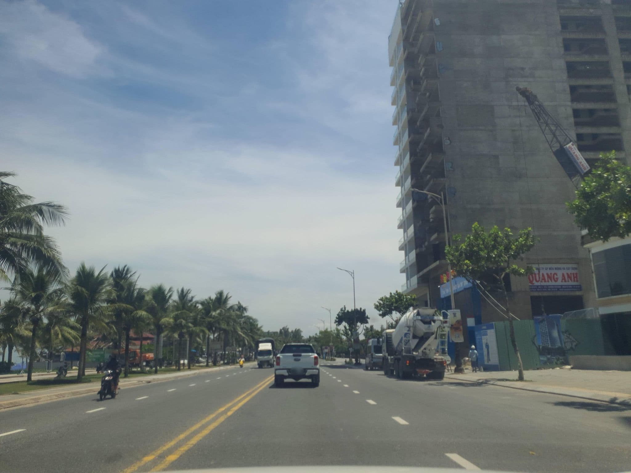 Street view near Anna Hotel, Sơn Trà — © congduy (CC BY-SA · Mapillary)