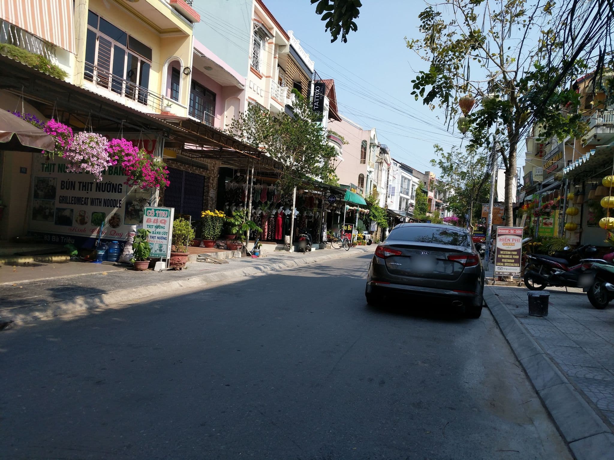 Street view near b&b accomodation service, Hoi An — © davidbdean (CC BY-SA · Mapillary)