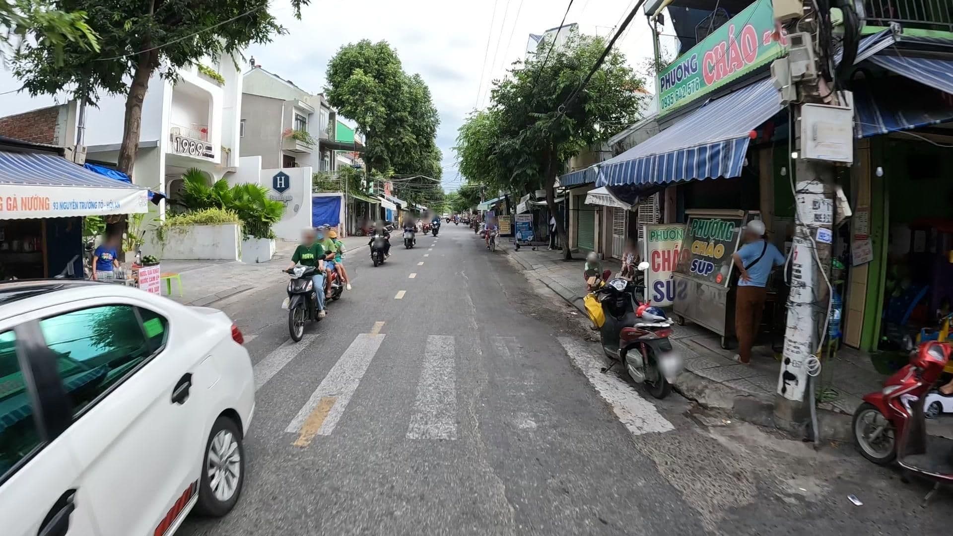 Street view near H Boutique Hotel, Hoi An — © lucomsky (CC BY-SA · Mapillary)