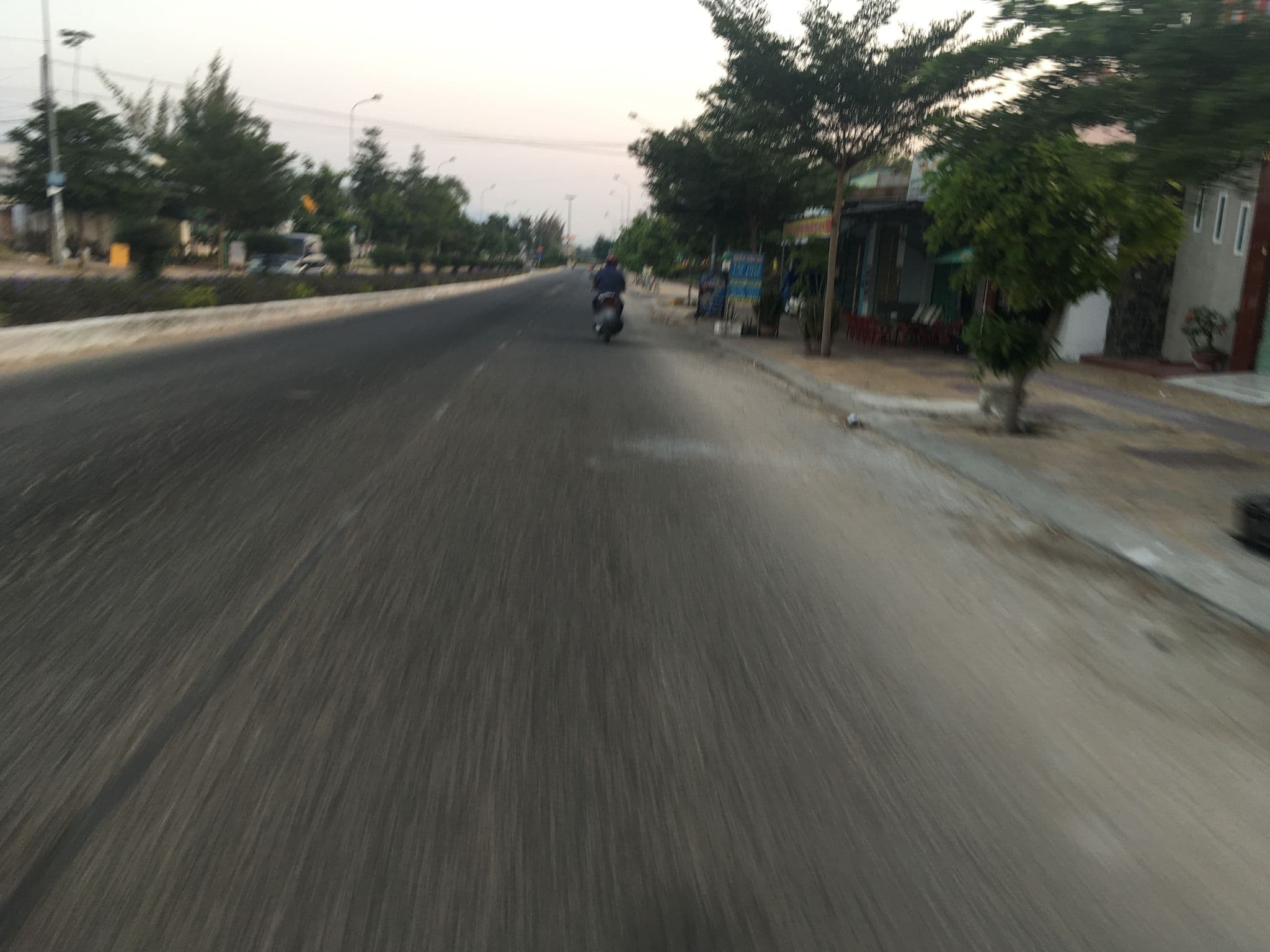 Street view near NOMAD Ninh Chử Hotel, Phan Rang-Tháp Chàm — © theboman01 (CC BY-SA · Mapillary)