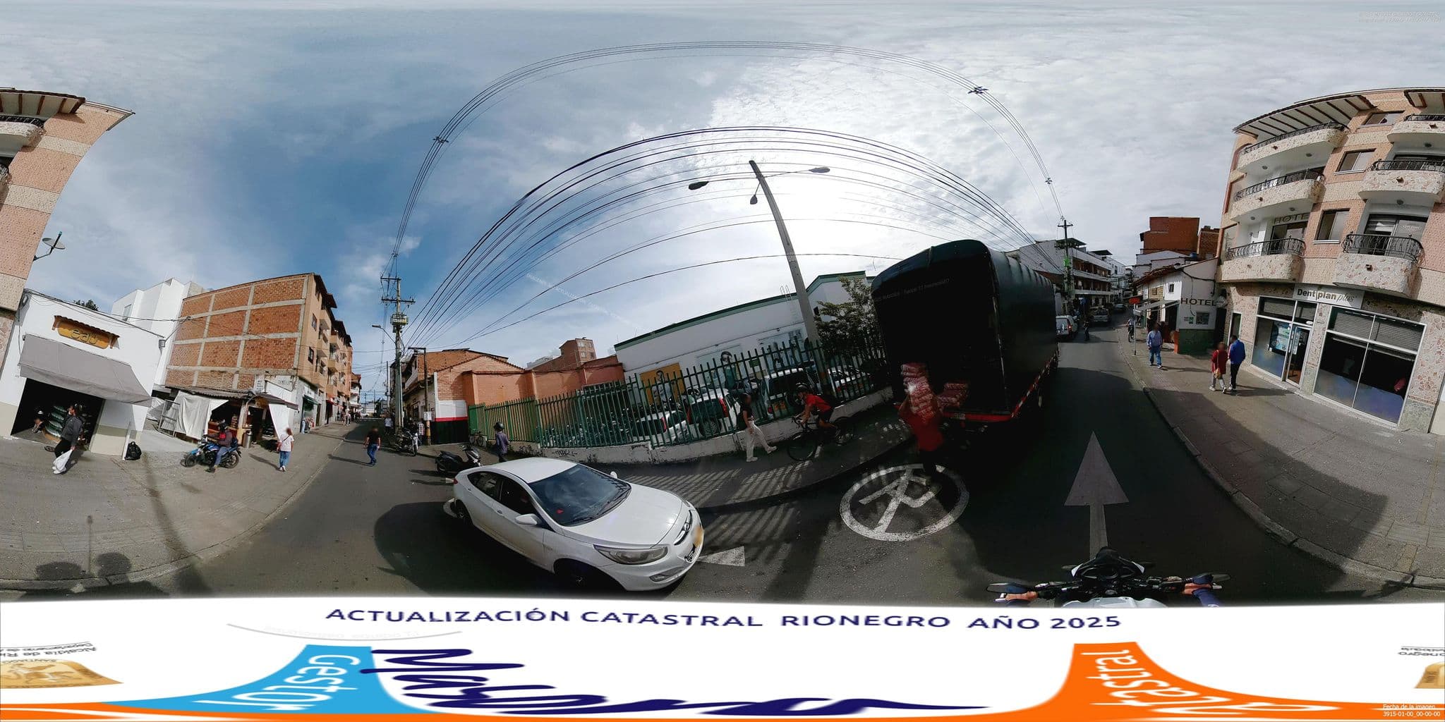Street view near Hotel Las Vegas, Rionegro — © CMPCONSULTORIA (CC BY-SA · Mapillary)