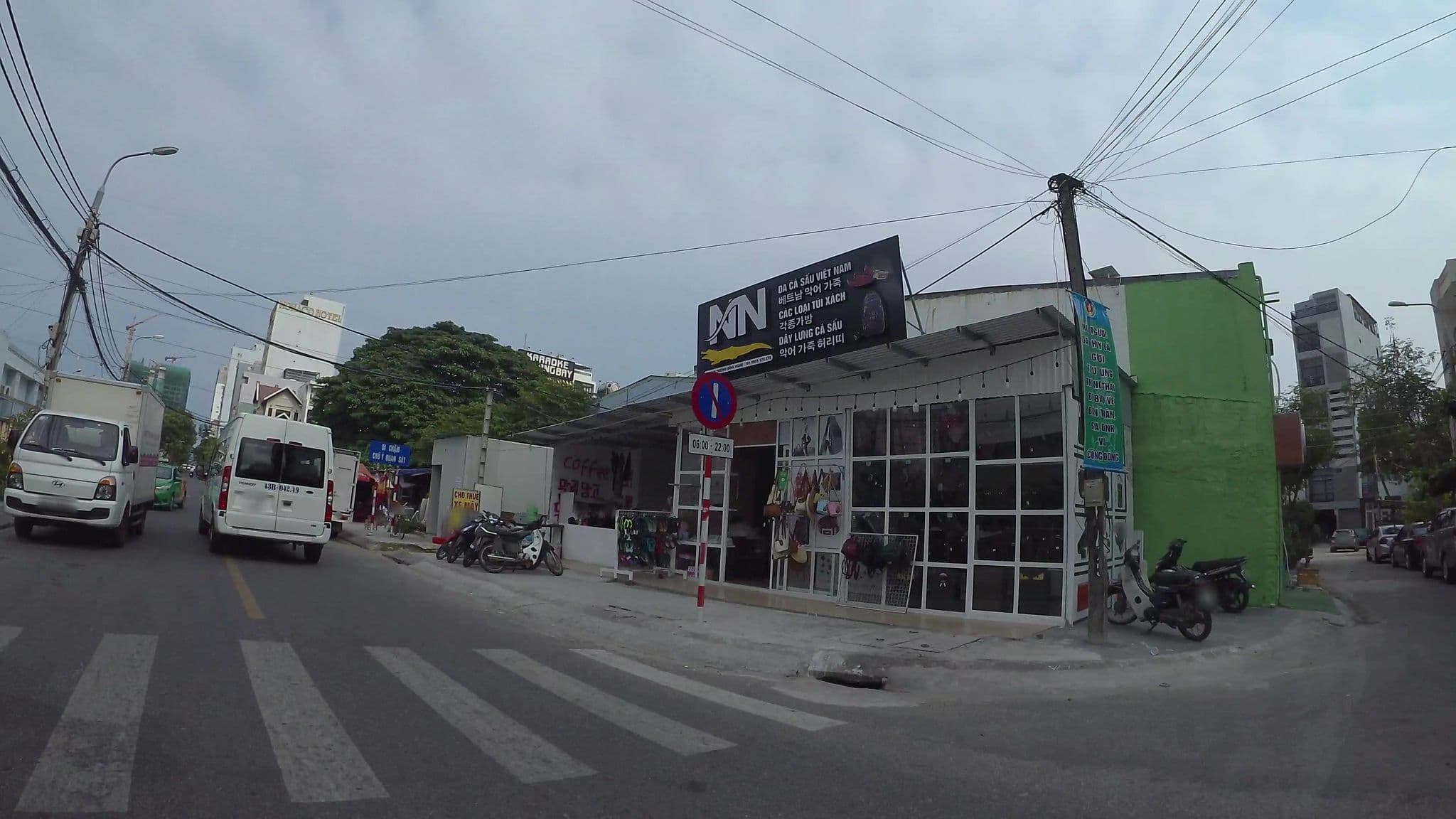 Street view near Nam Hotel, An Hải — © kaartcam (CC BY-SA · Mapillary)