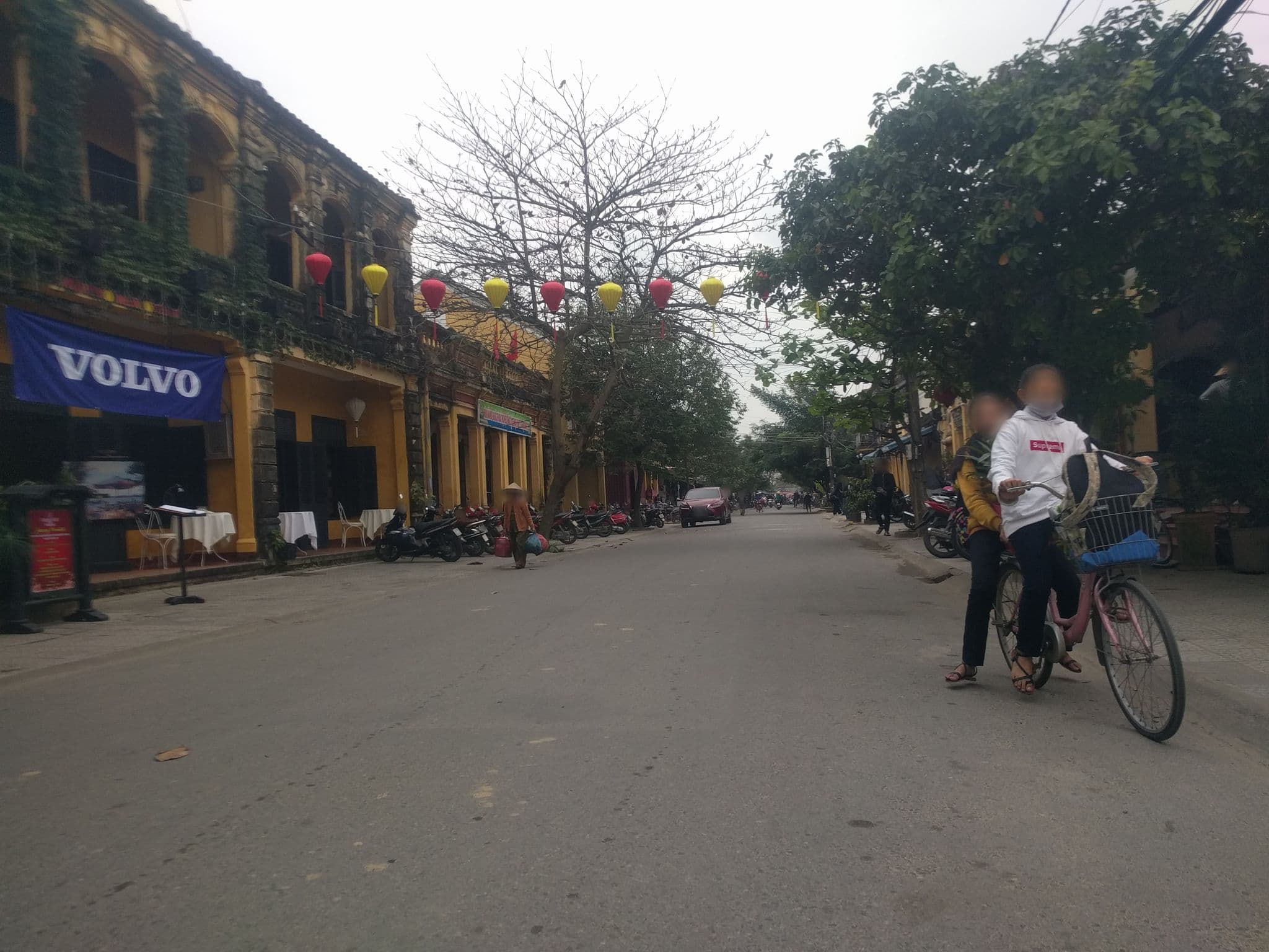 Street view near Tribee Bana, Hoi An — © emackres (CC BY-SA · Mapillary)