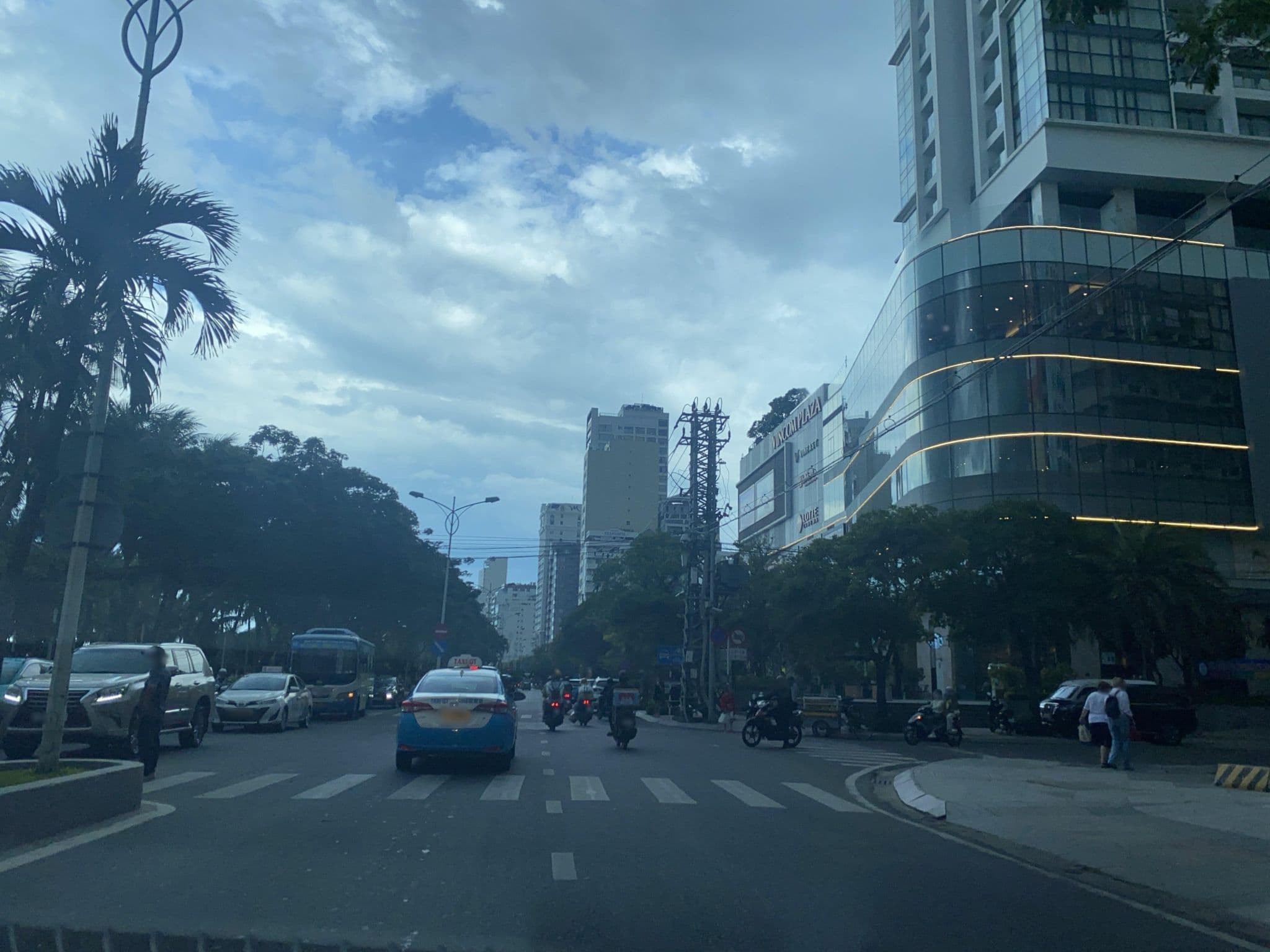 Street view near StarCity Hotel, Nha Trang — © DriveWithHoang (CC BY-SA · Mapillary)