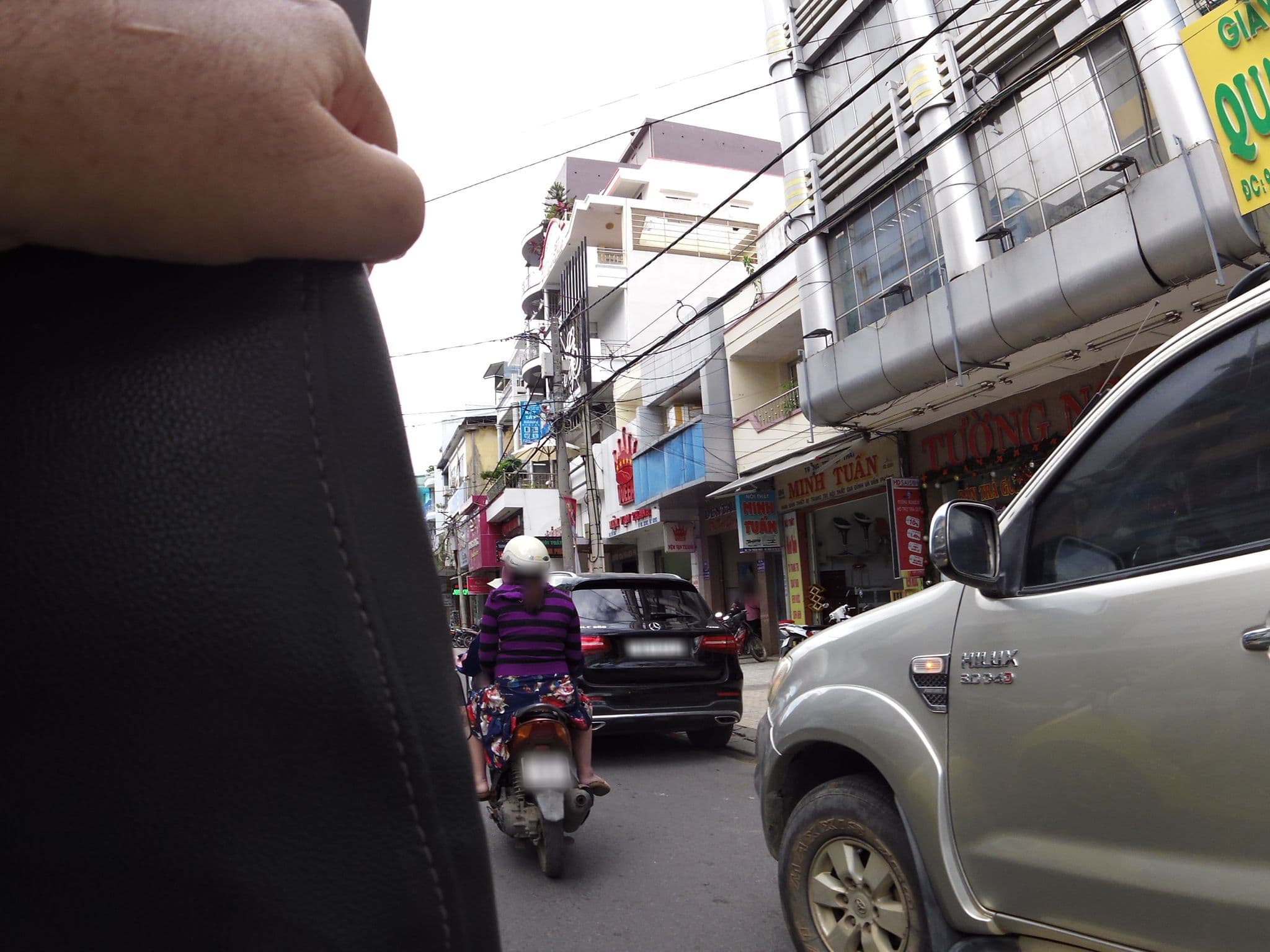 Street view near Khách sạn lầu 7 Nha Trang, Nha Trang — © skillsy (CC BY-SA · Mapillary)