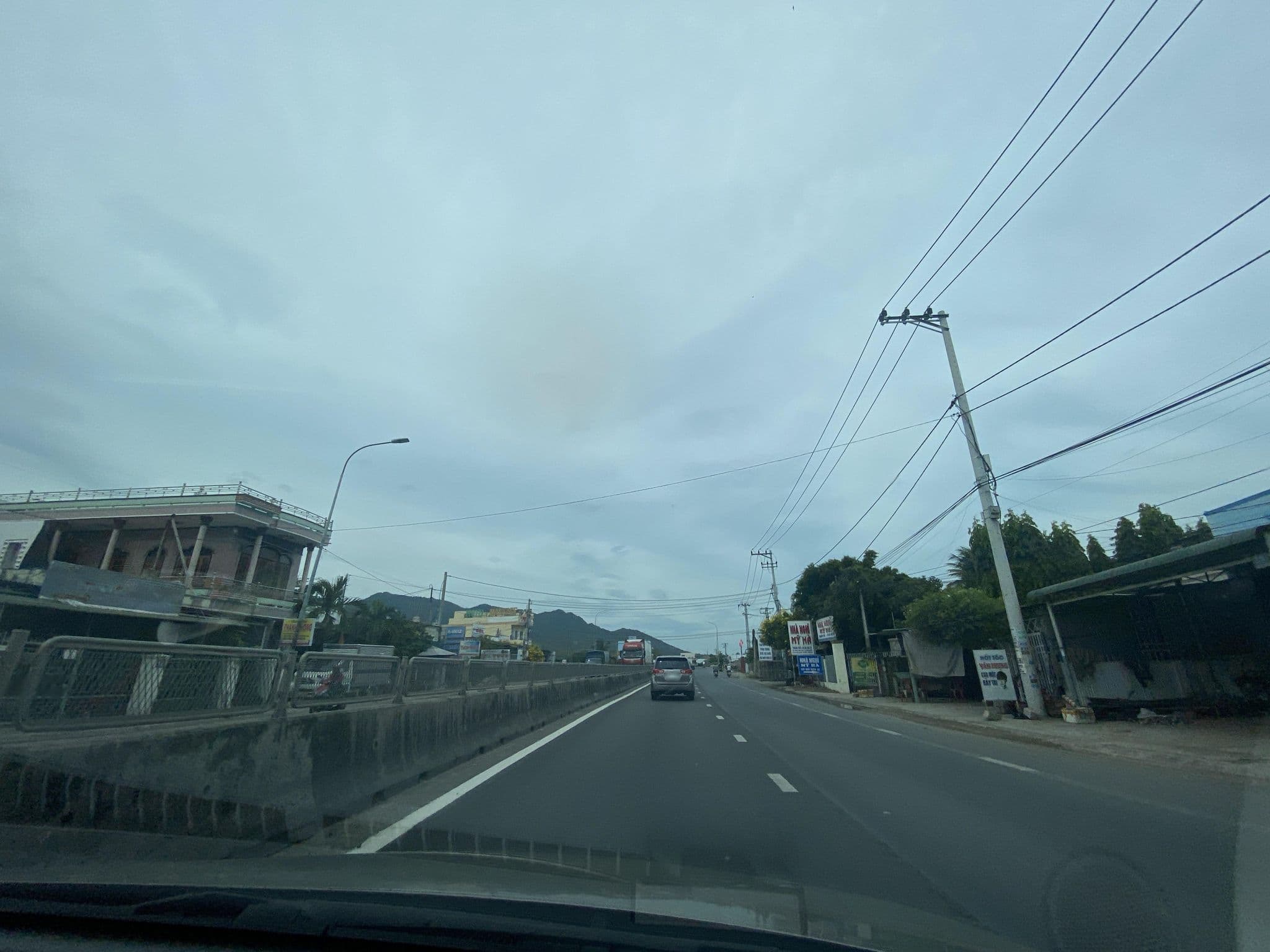 Street view near Motel My Ha, Cam Ranh — © DriveWithHoang (CC BY-SA · Mapillary)