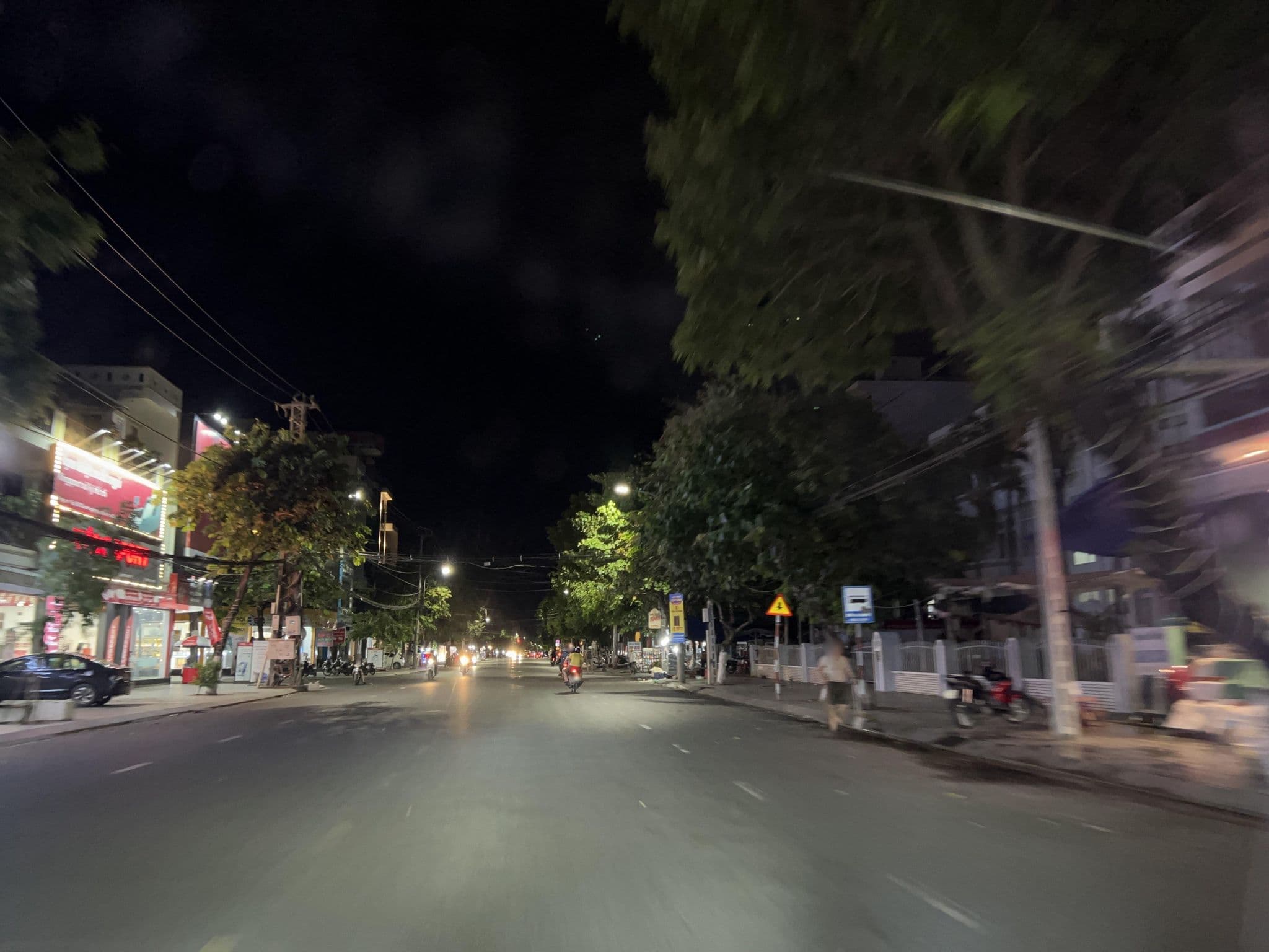 Street view near 347 hotel, Tuy Hòa — © DriveWithHoang (CC BY-SA · Mapillary)