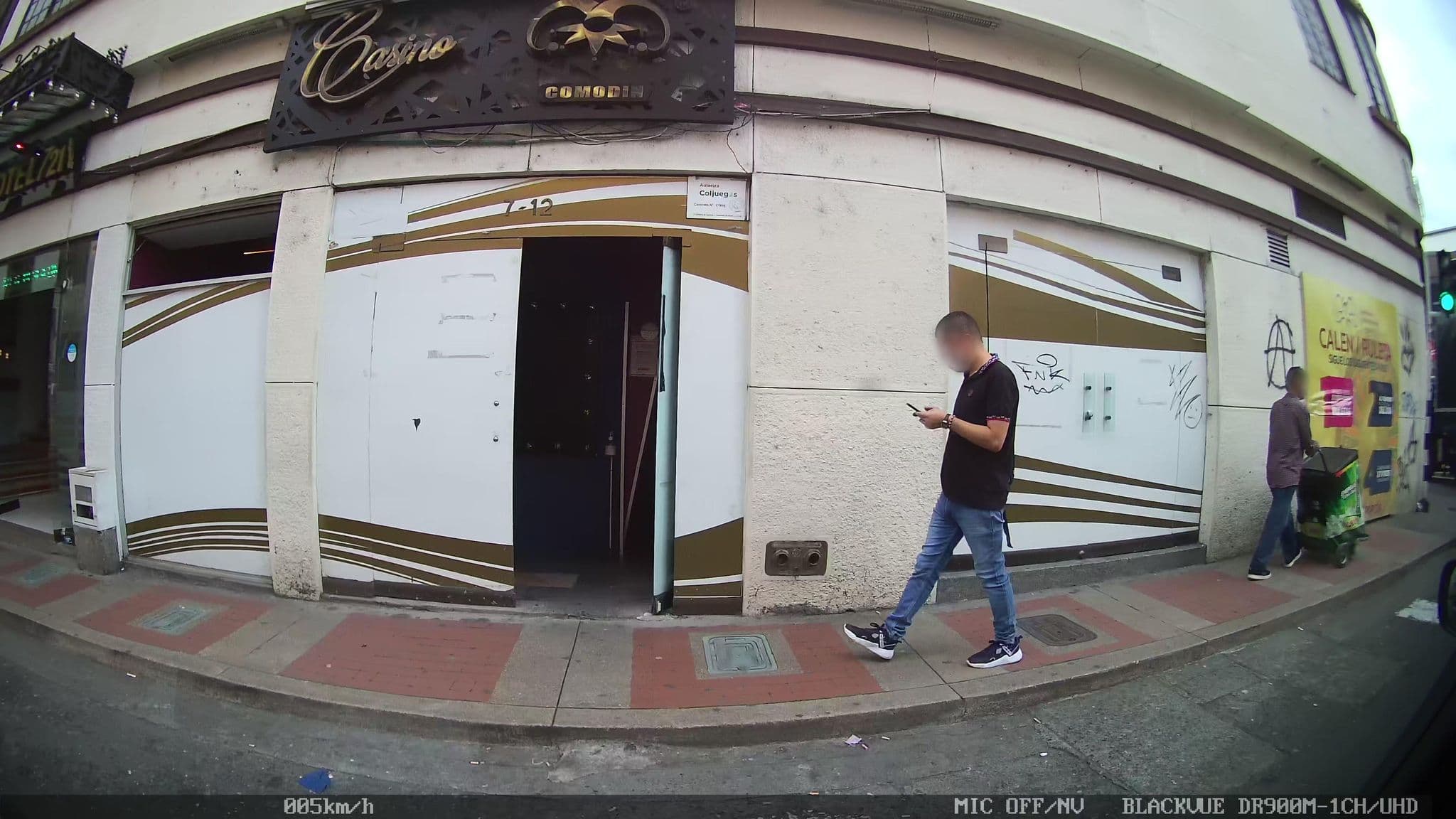 Street view near Suite Lobby, Pereira — © kaart_2 (CC BY-SA · Mapillary)
