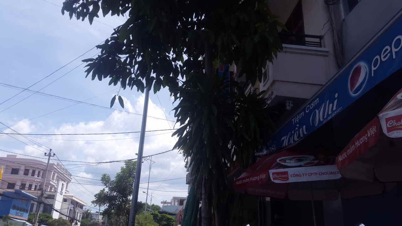Street view near Bachma Hotel, Nha Trang — © hoangvietanh (CC BY-SA · Mapillary)
