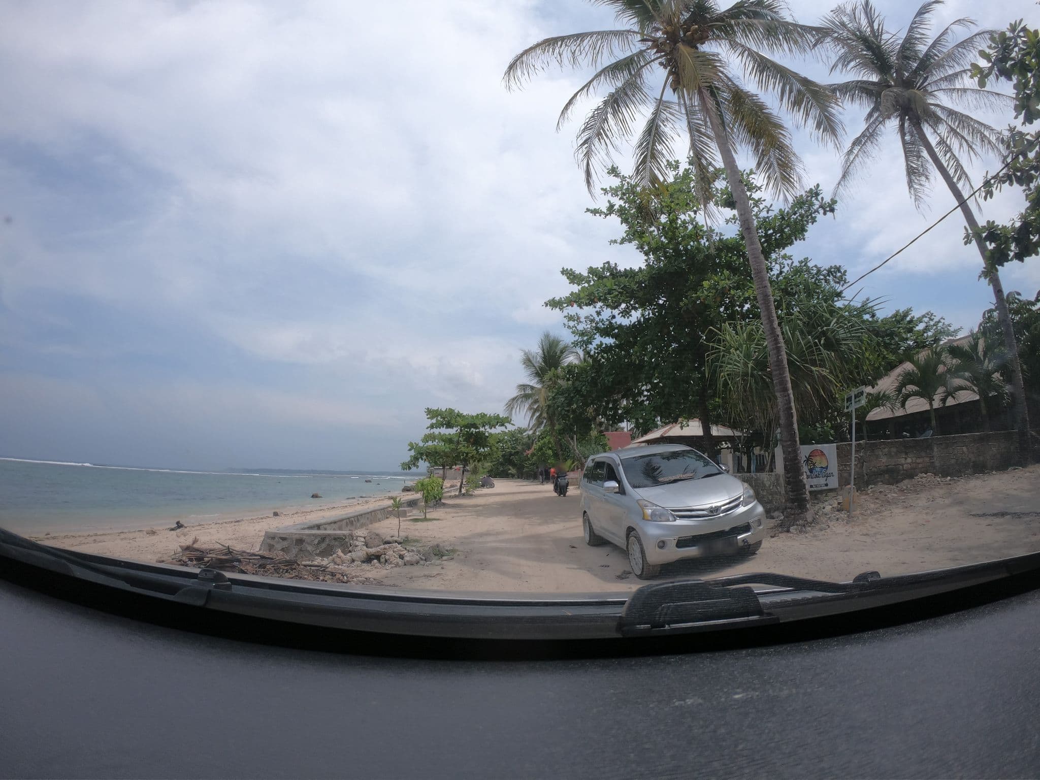 Street view near Ocean View Ujung Genteng, Pelabuhanratu — © azwar19 (CC BY-SA · Mapillary)