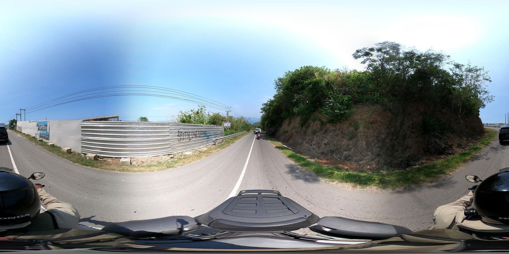 Street view near Laska Hotel & Resort Ciletuh, Pelabuhanratu — © Kaart_Local (CC BY-SA · Mapillary)