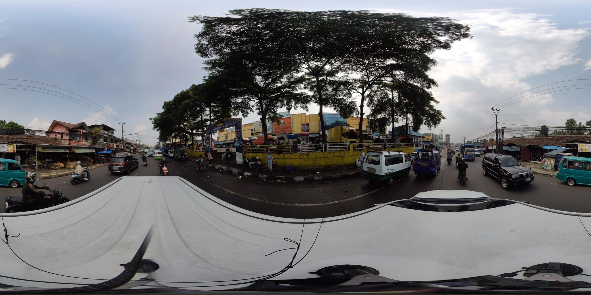 Street view near Sekar Wangi Hotel, Cibadak Sukabumi, Cicurug — © danbjoseph (CC BY-SA · Mapillary)