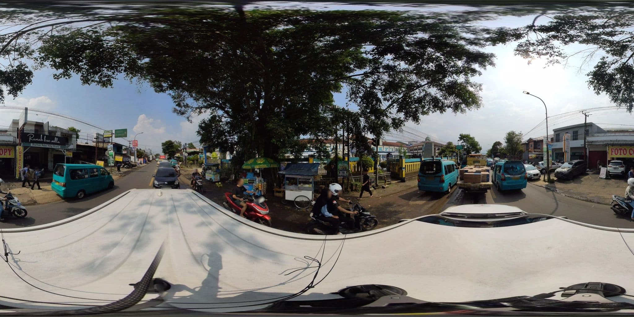 Street view near Hotel SW, Cicurug — © danbjoseph (CC BY-SA · Mapillary)