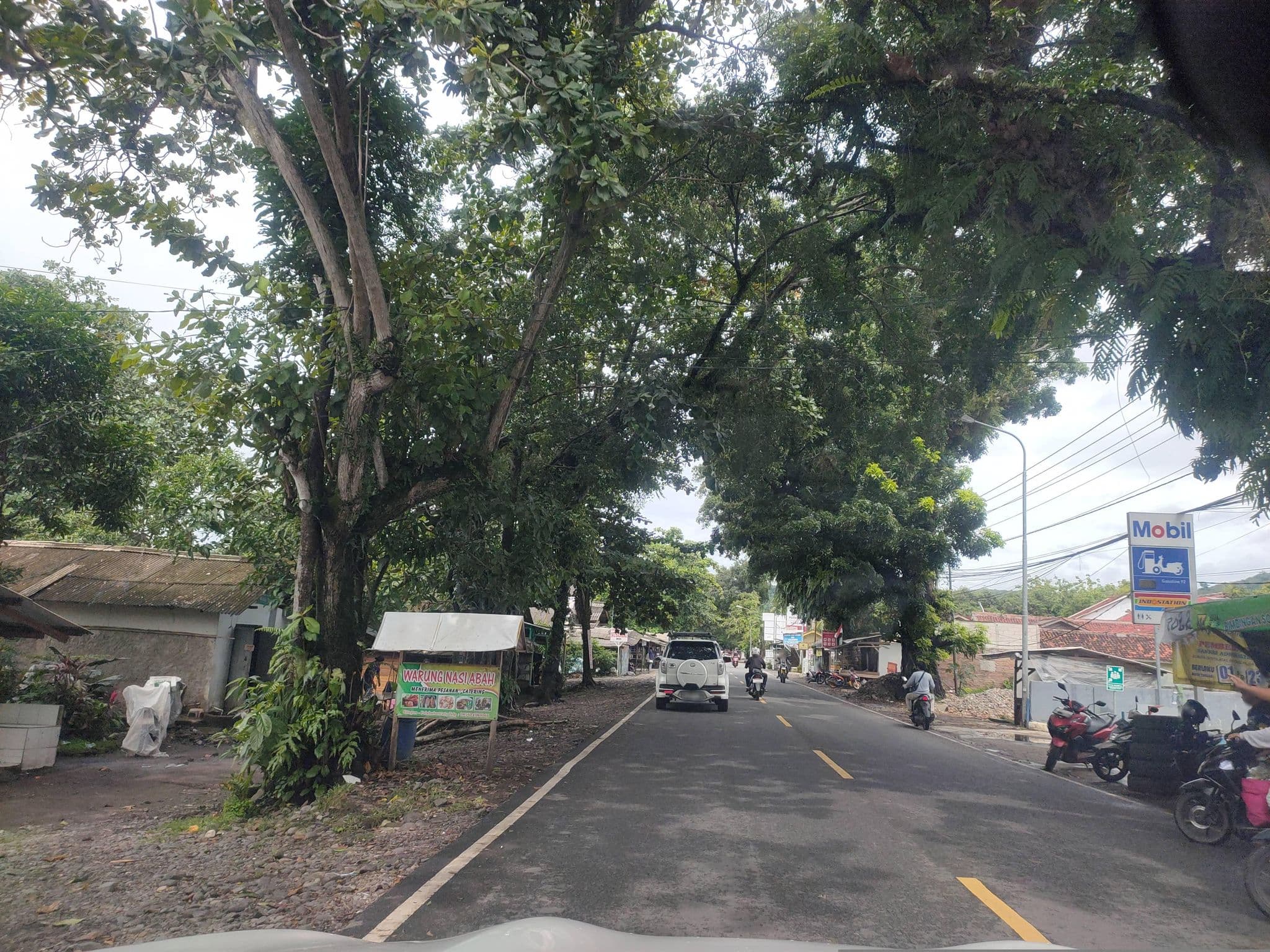 Street view near Pelabuhan Ratu, Pelabuhanratu — © Kaart_Local (CC BY-SA · Mapillary)