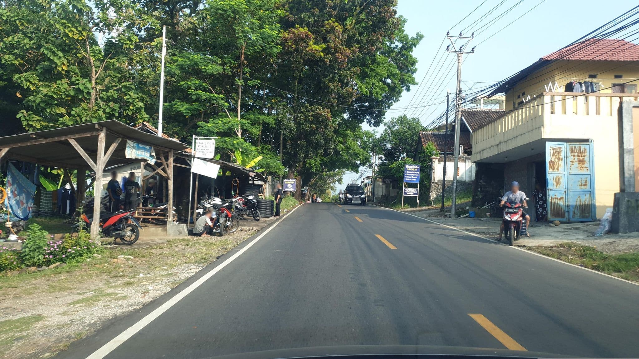 Street view near Hotel Mustika Ratu, Pelabuhanratu — © Kaart_Local (CC BY-SA · Mapillary)