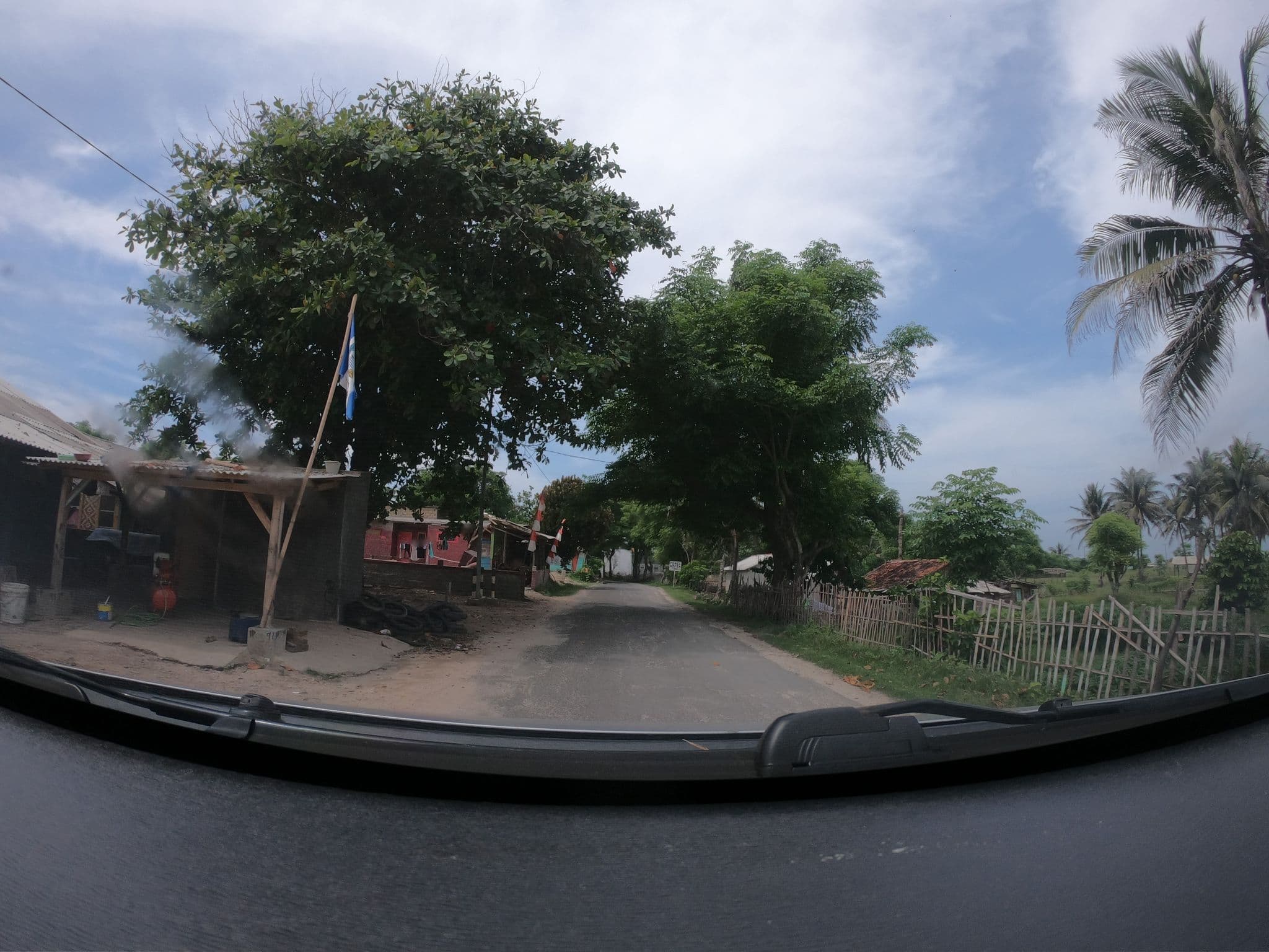 Street view near Penginapan Dewi Sari Bunga - ujung genteng, Pelabuhanratu — © azwar19 (CC BY-SA · Mapillary)