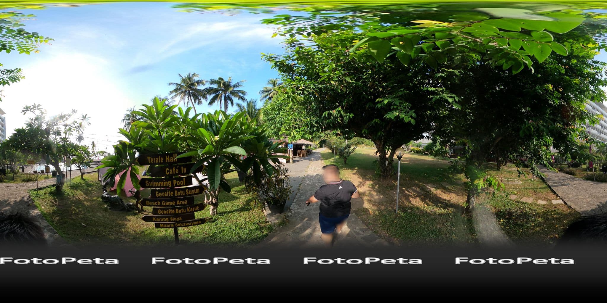 Street view near Samudra Beach Hotel, Pelabuhanratu — © FotoPeta (CC BY-SA · Mapillary)