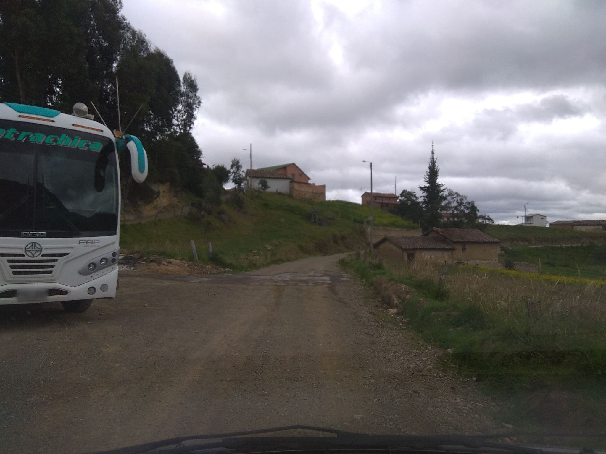 Street view near La Cascada, Monguí — © leoguti (CC BY-SA · Mapillary)