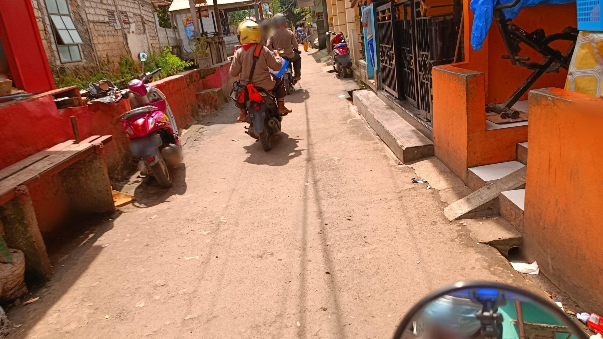 Street view near Grand Mutiara Hotel, Caringin — © riyadiwibowo (CC BY-SA · Mapillary)