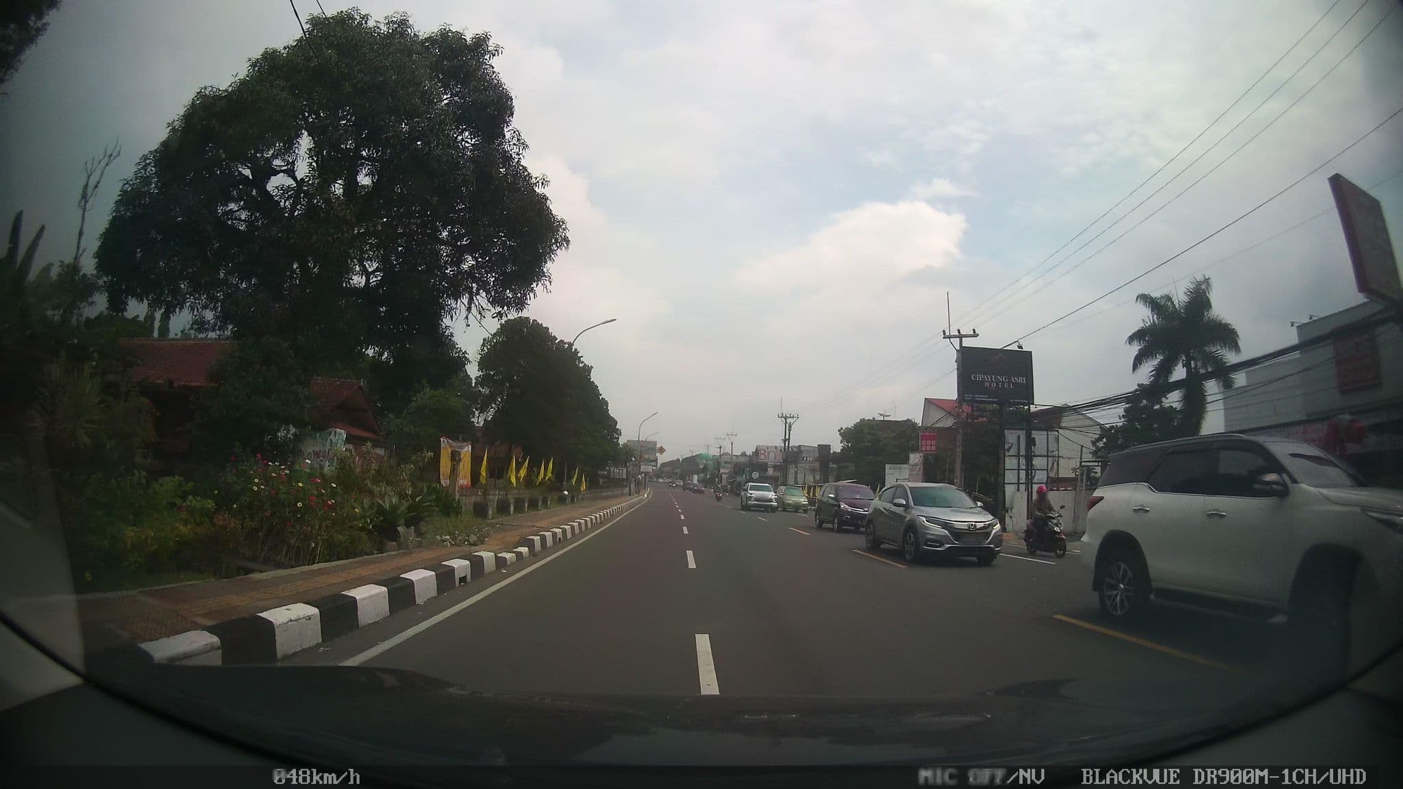 Street view near Kamar 207 Belleza Natura Hotel, Caringin — © kaart_2 (CC BY-SA · Mapillary)