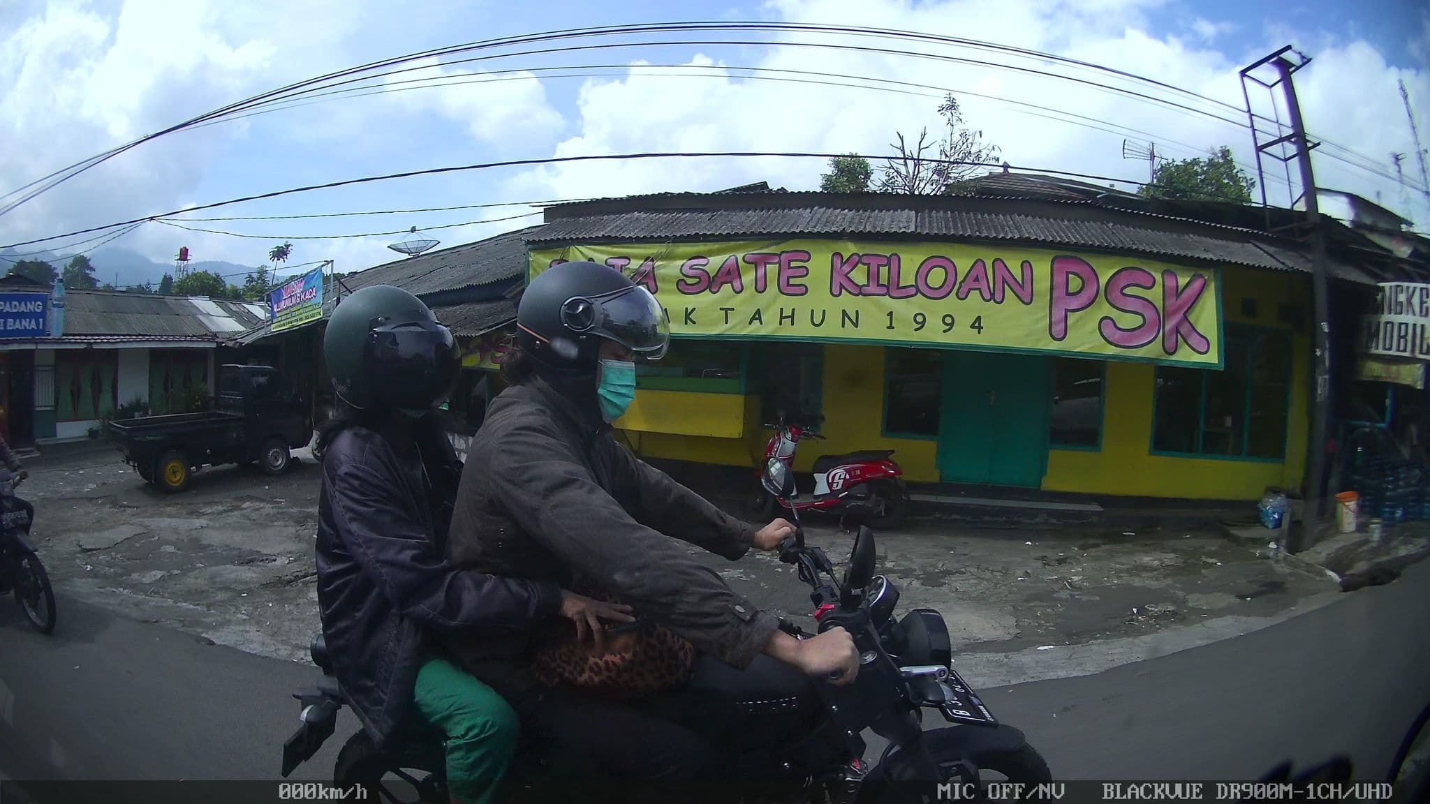 Street view near Resort prima cisarua, Caringin — © kaart_2 (CC BY-SA · Mapillary)