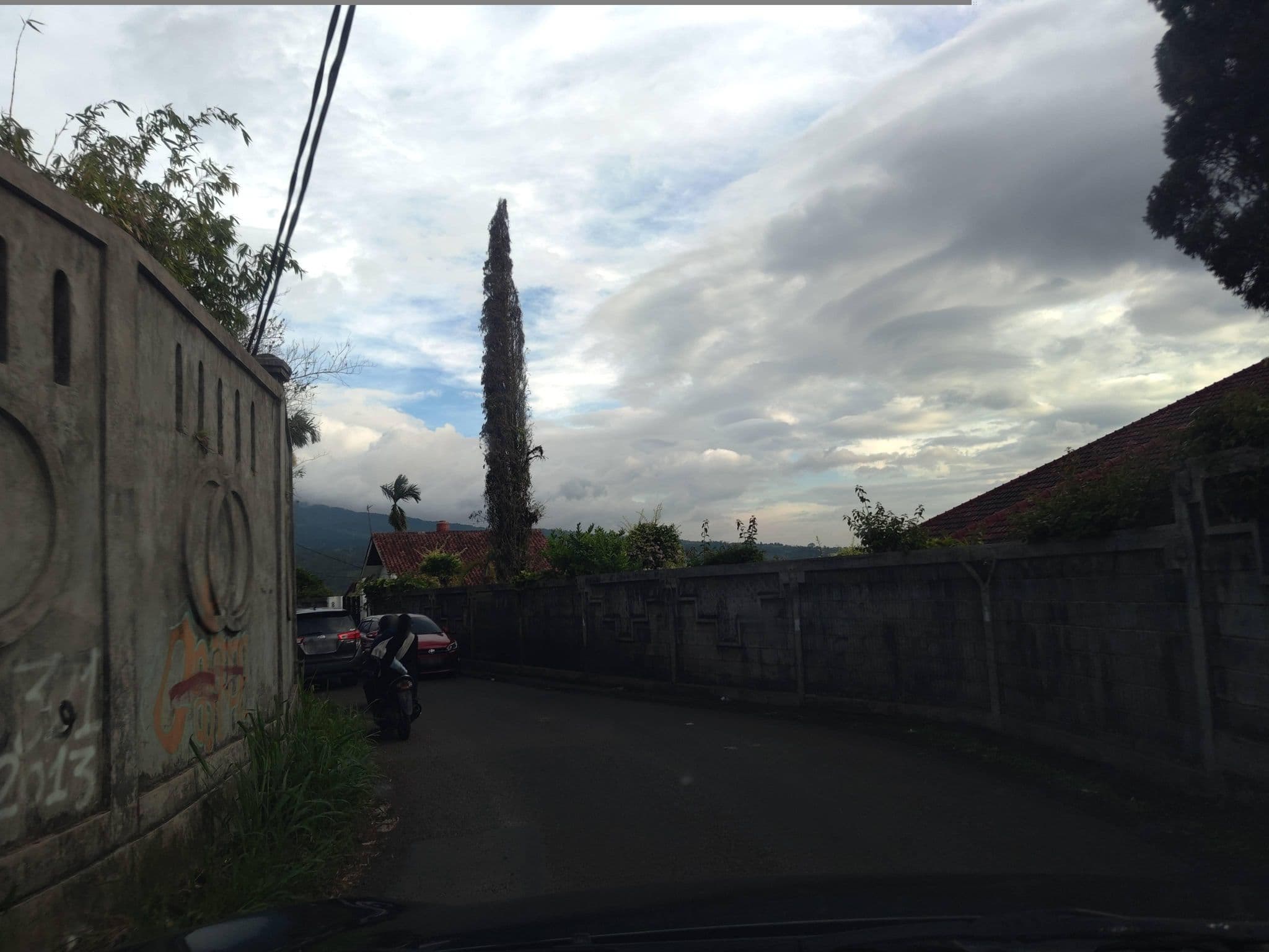 Street view near Villa Vico, Caringin — © FotoPeta (CC BY-SA · Mapillary)
