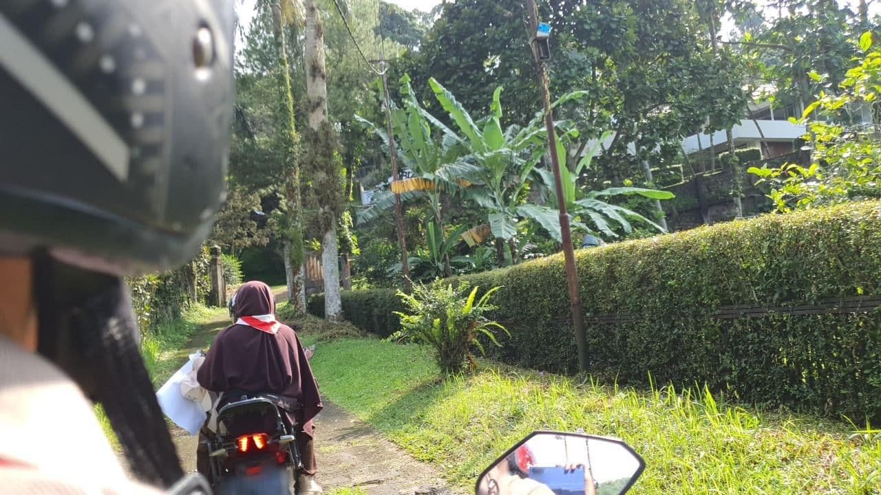 Street view near Villa bebek, Caringin — © smaart (CC BY-SA · Mapillary)
