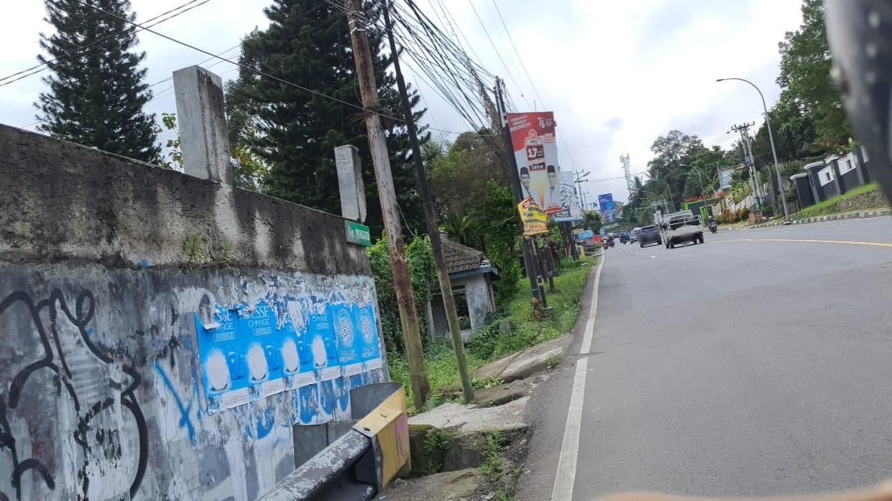 Street view near Hotel Santai Ria, Caringin — © smaart (CC BY-SA · Mapillary)